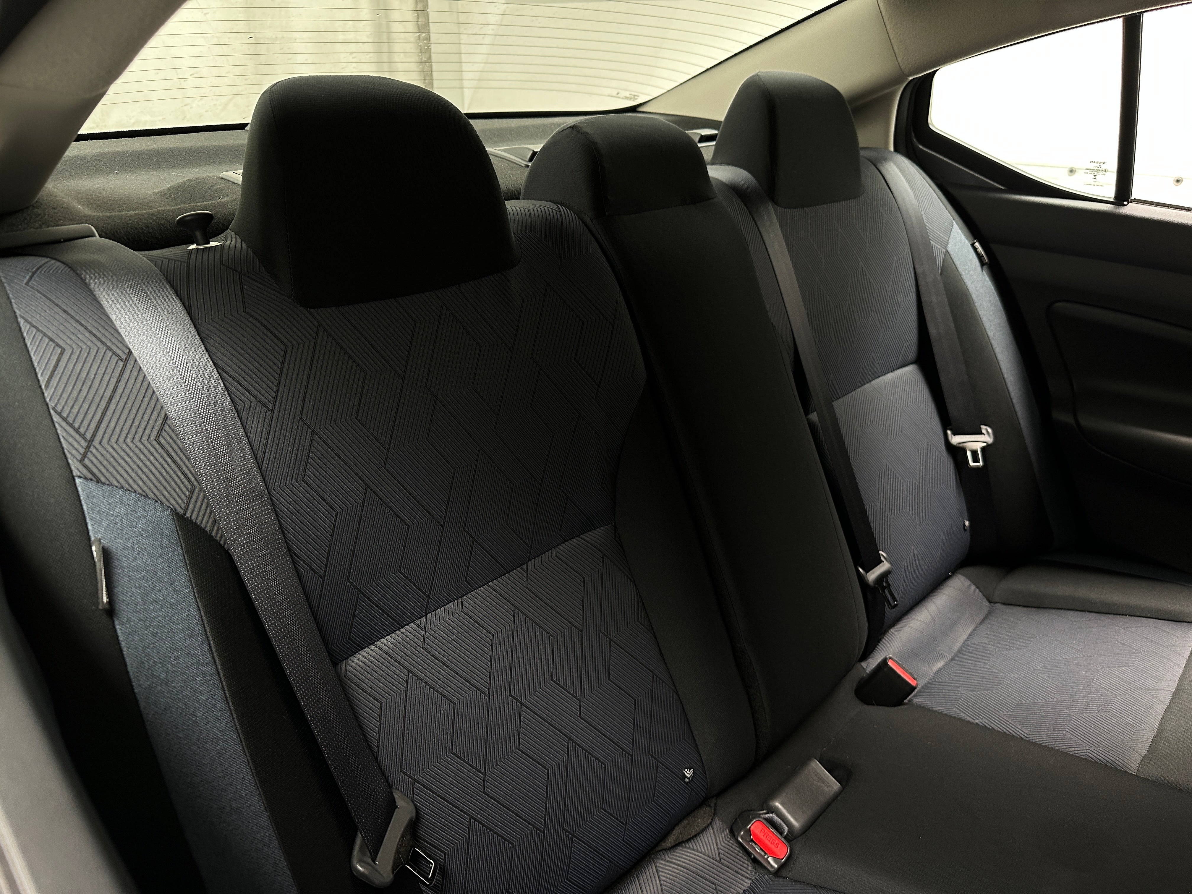 2023 Nissan Versa SV 6