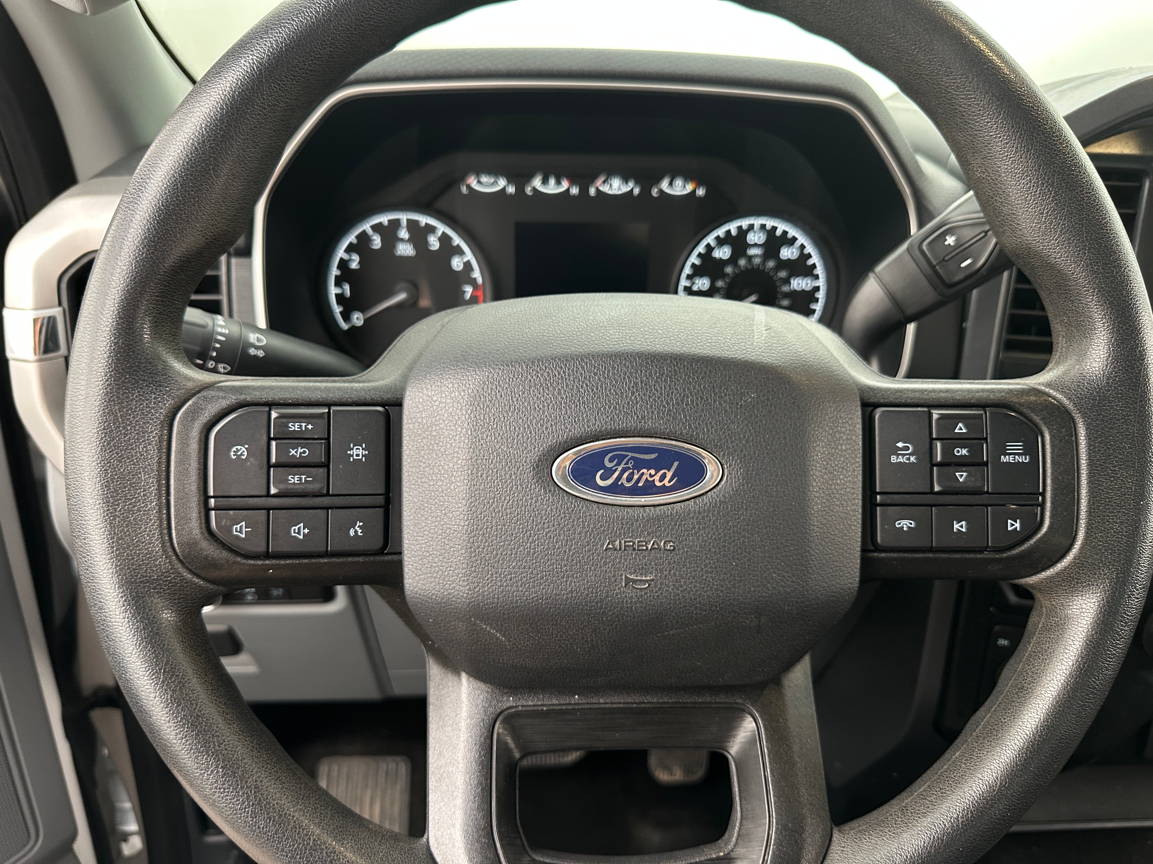2022 Ford Econoline E-150 5
