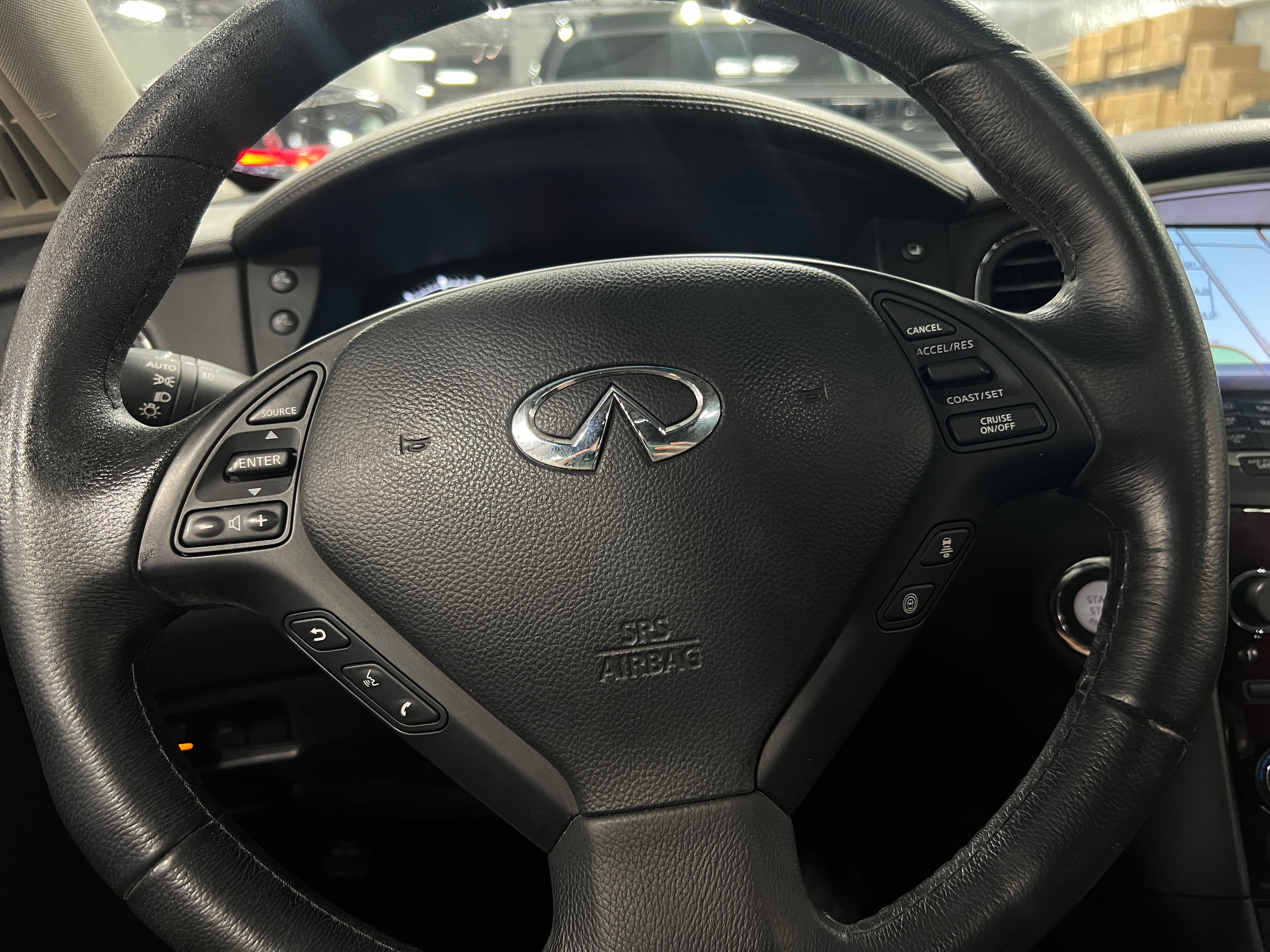 2016 INFINITI QX50 Base 4