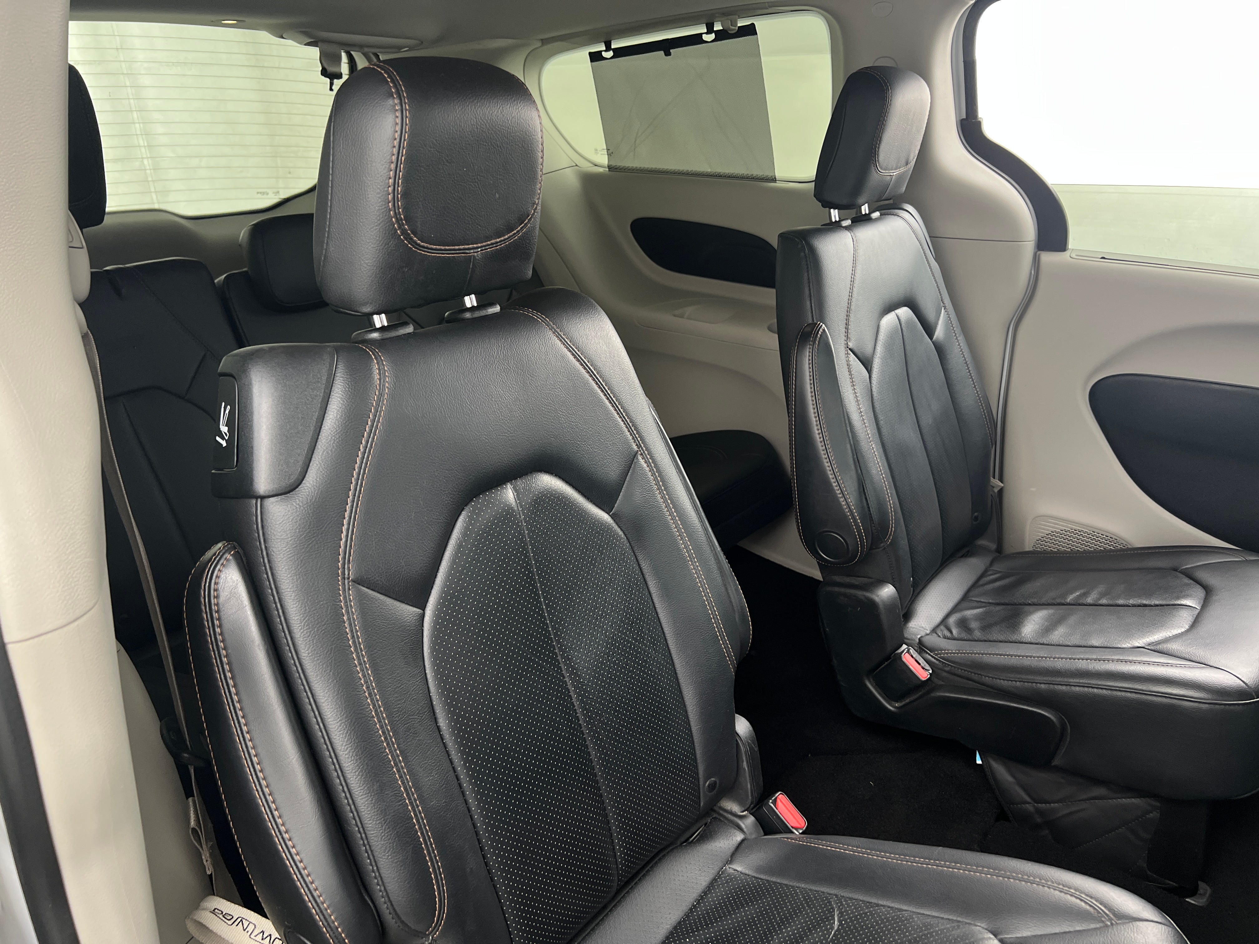 2019 Chrysler Pacifica Touring L 5