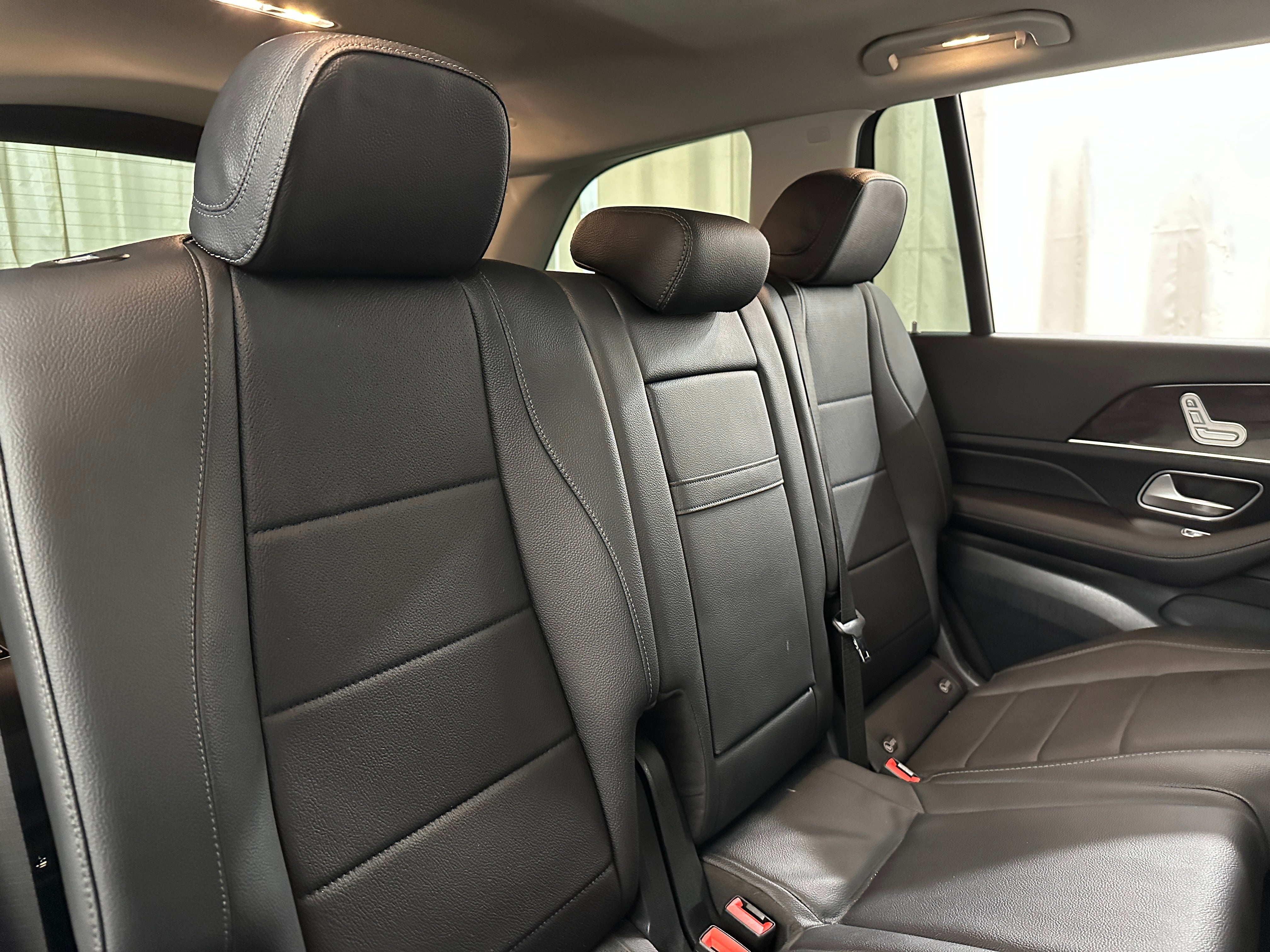 2023 Mercedes-Benz GLS 450 4MATIC 5