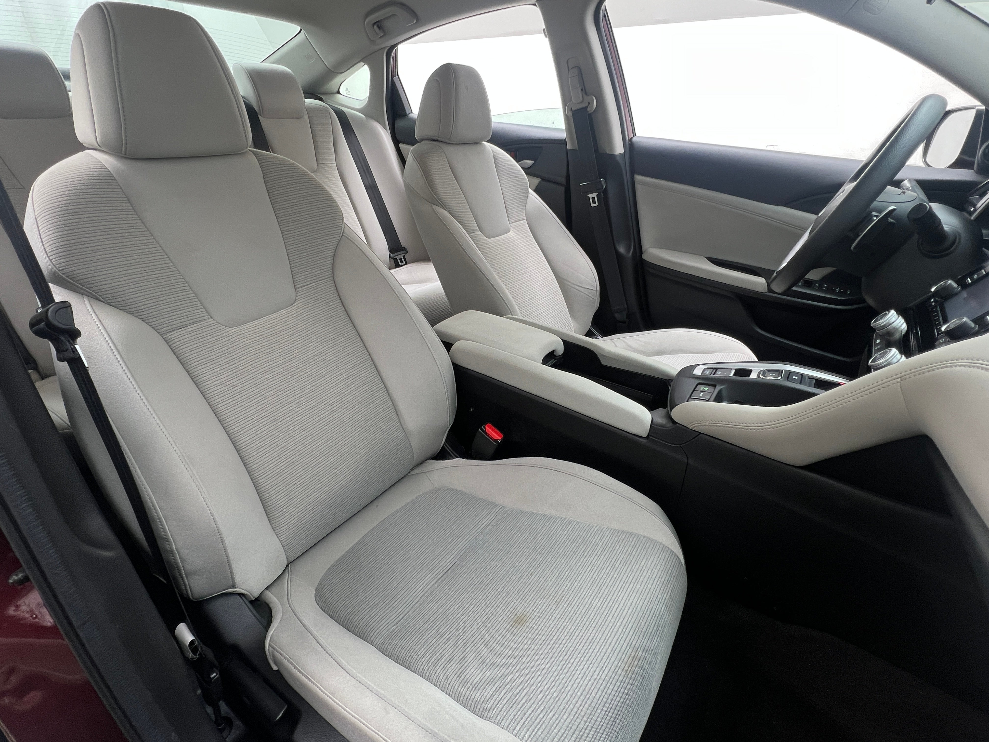 2019 Honda Insight LX 2