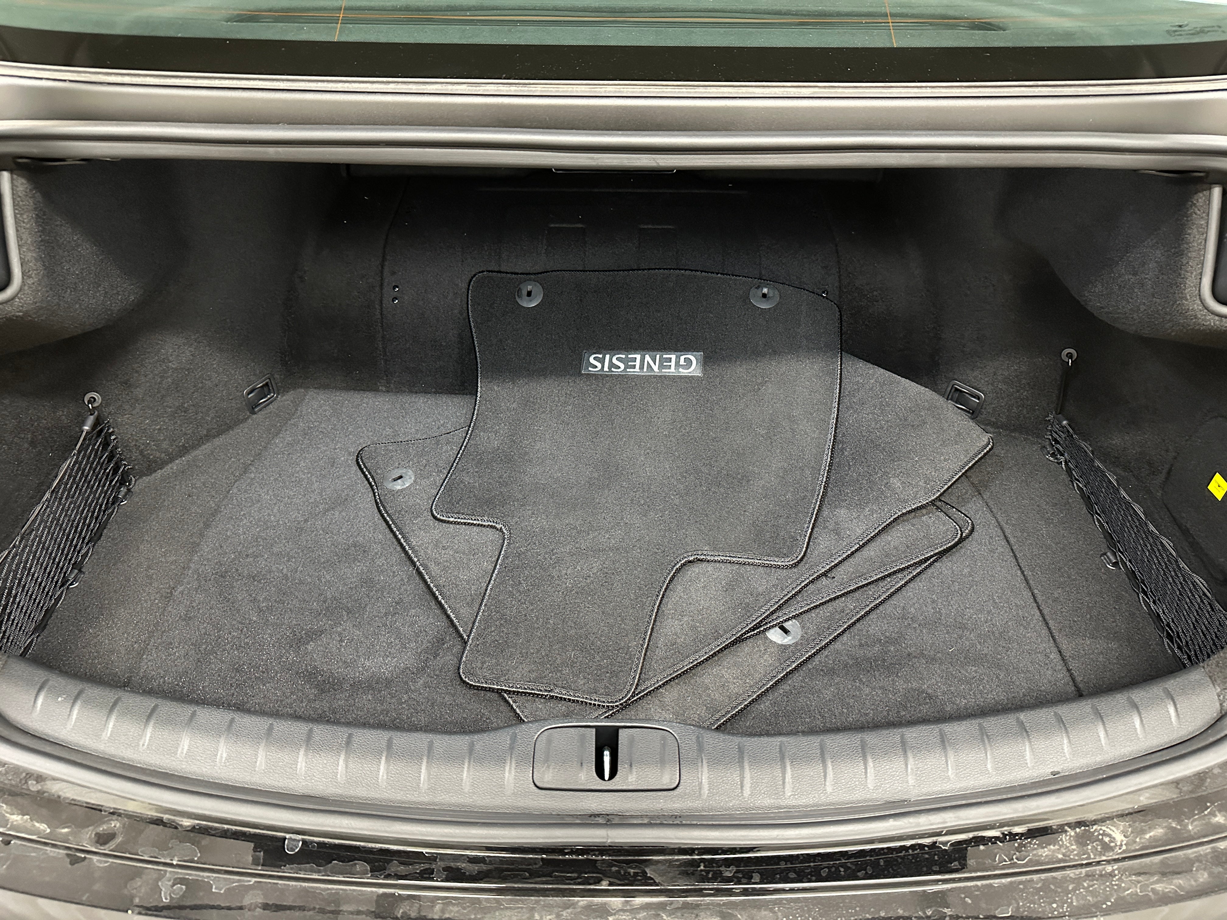 2024 Genesis G80 Electrified 7