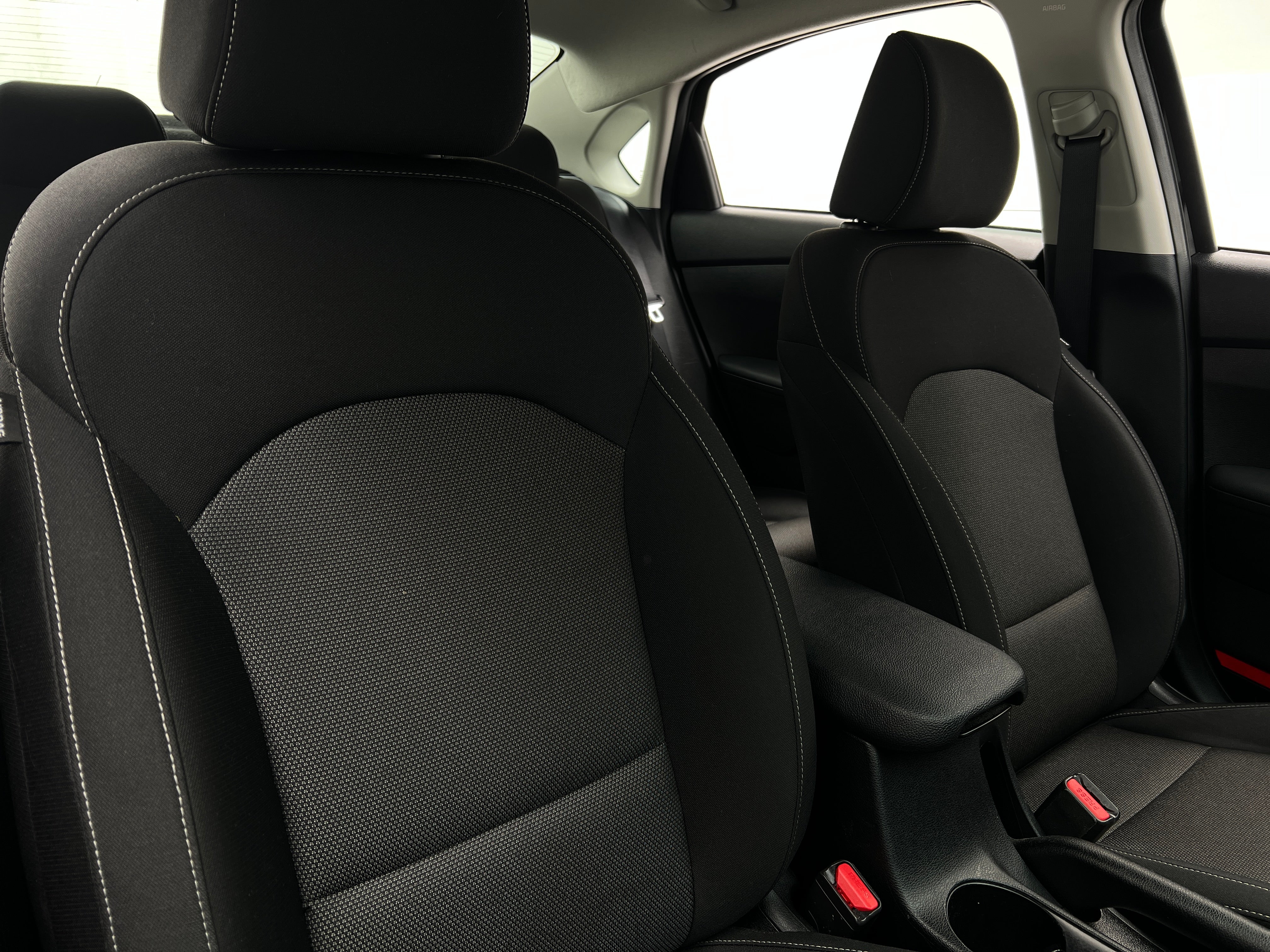 2024 Kia Forte LXS 2