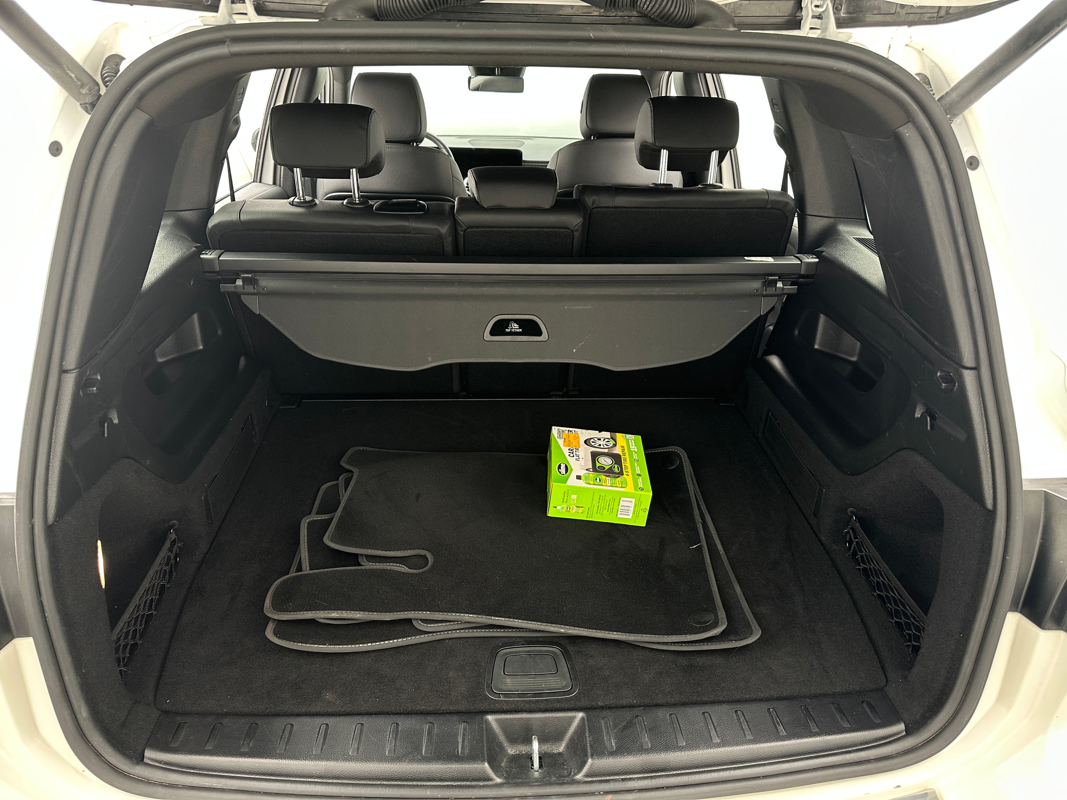 2024 Mercedes-Benz GLB 250 6