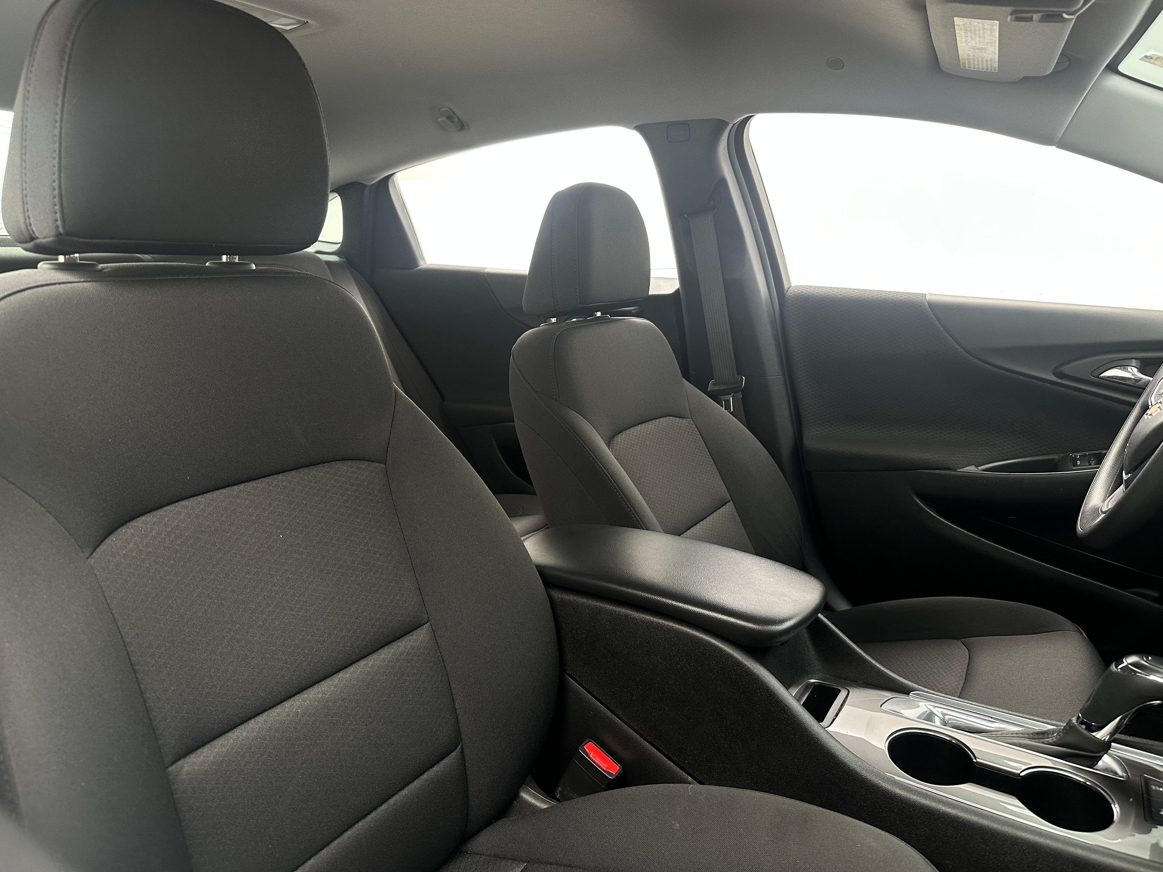 2020 Chevrolet Malibu LS 2