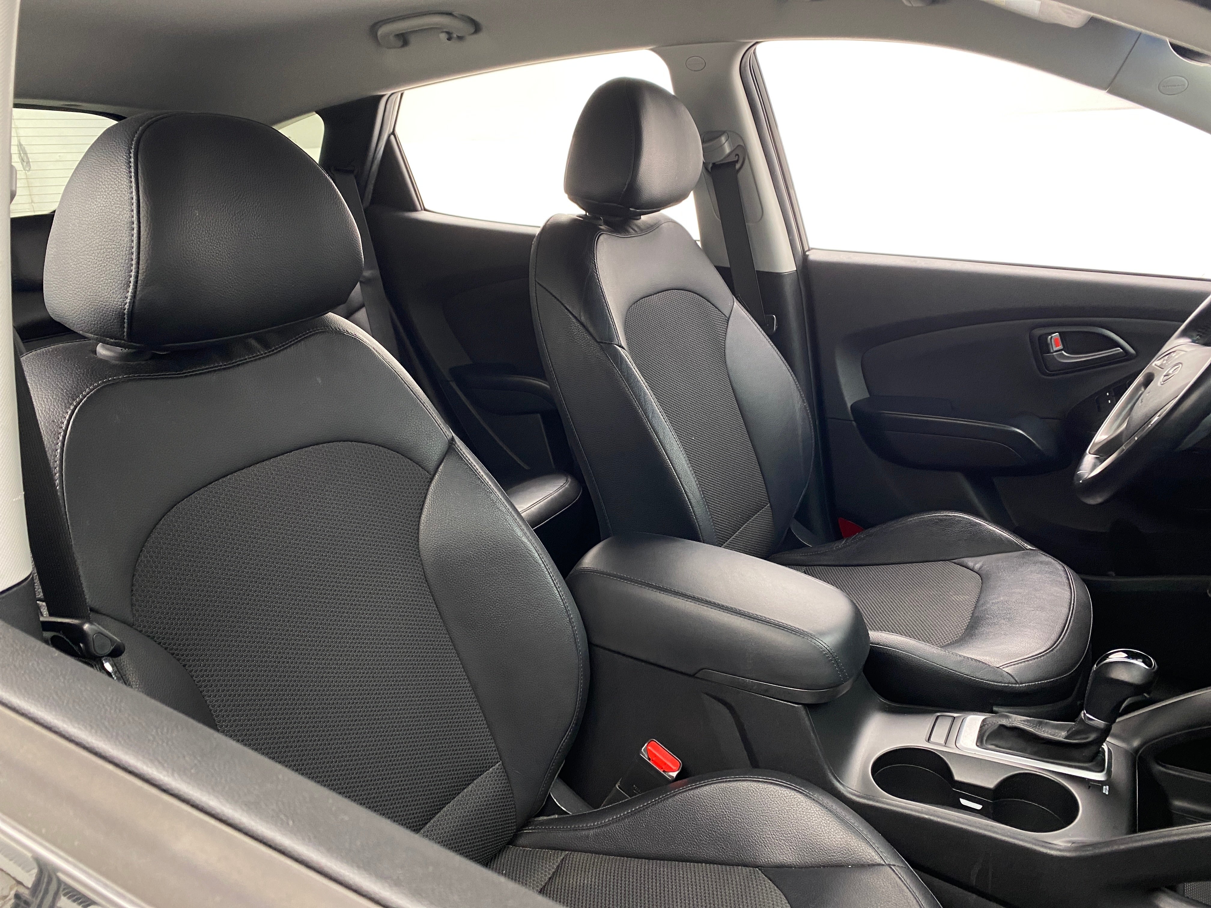 2015 Hyundai Tucson SE 2