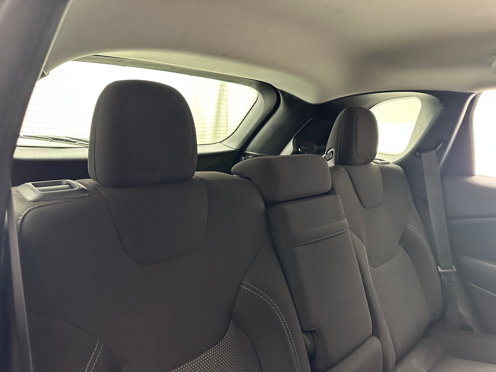 Thumbnail: 2019 Jeep Cherokee - 5