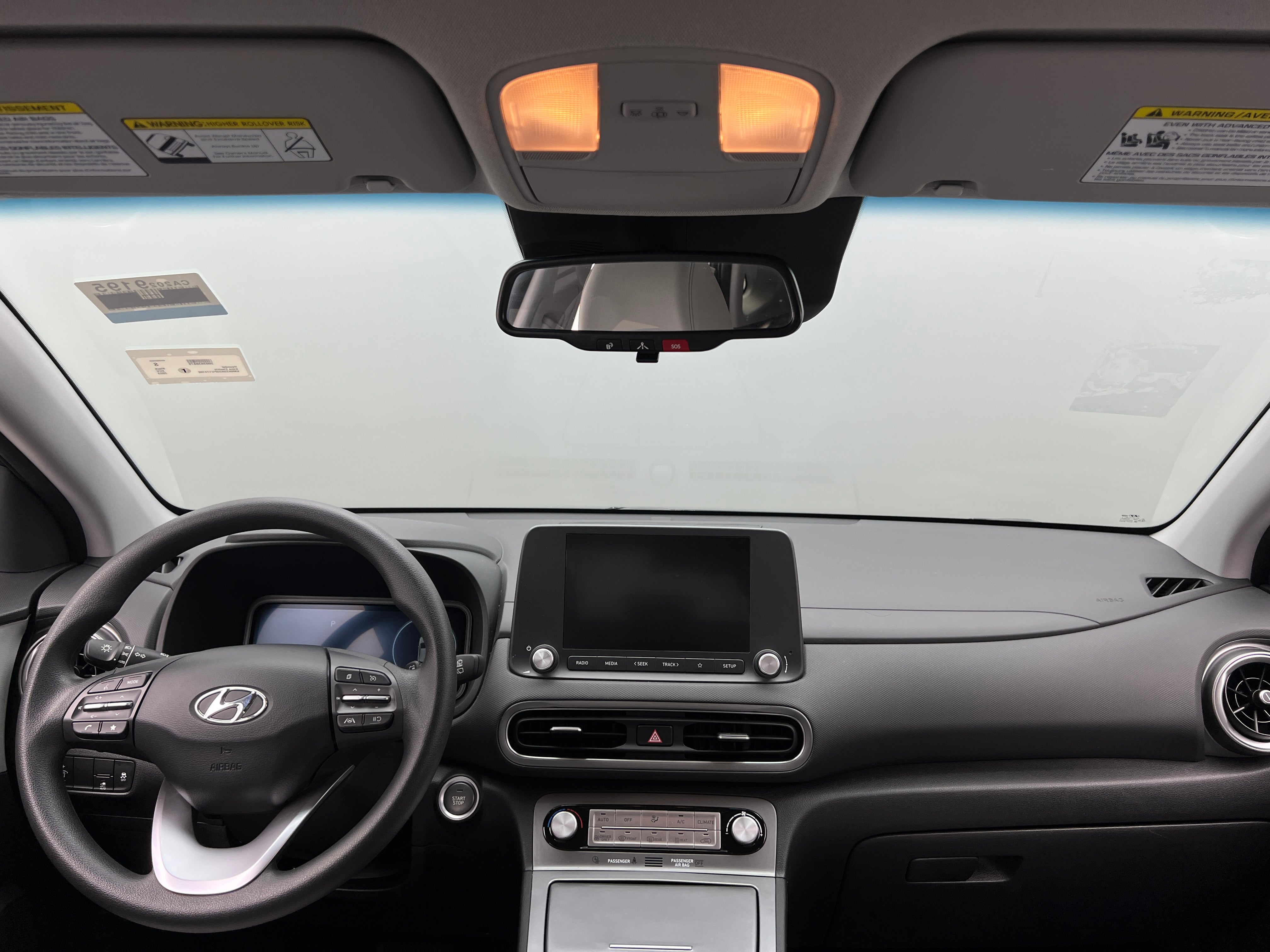 2023 Hyundai Kona SE 3
