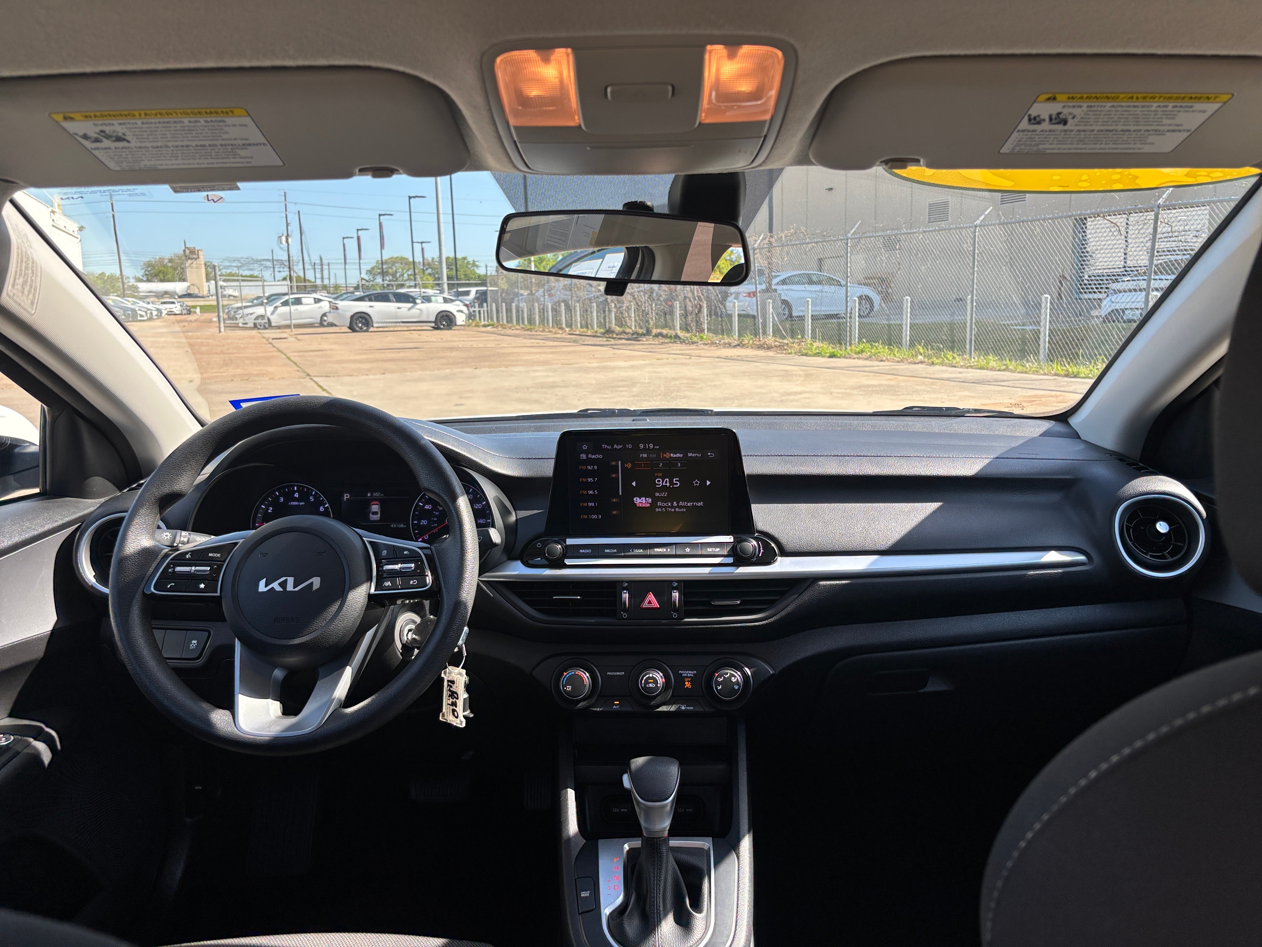 2023 Kia Forte LXS 3