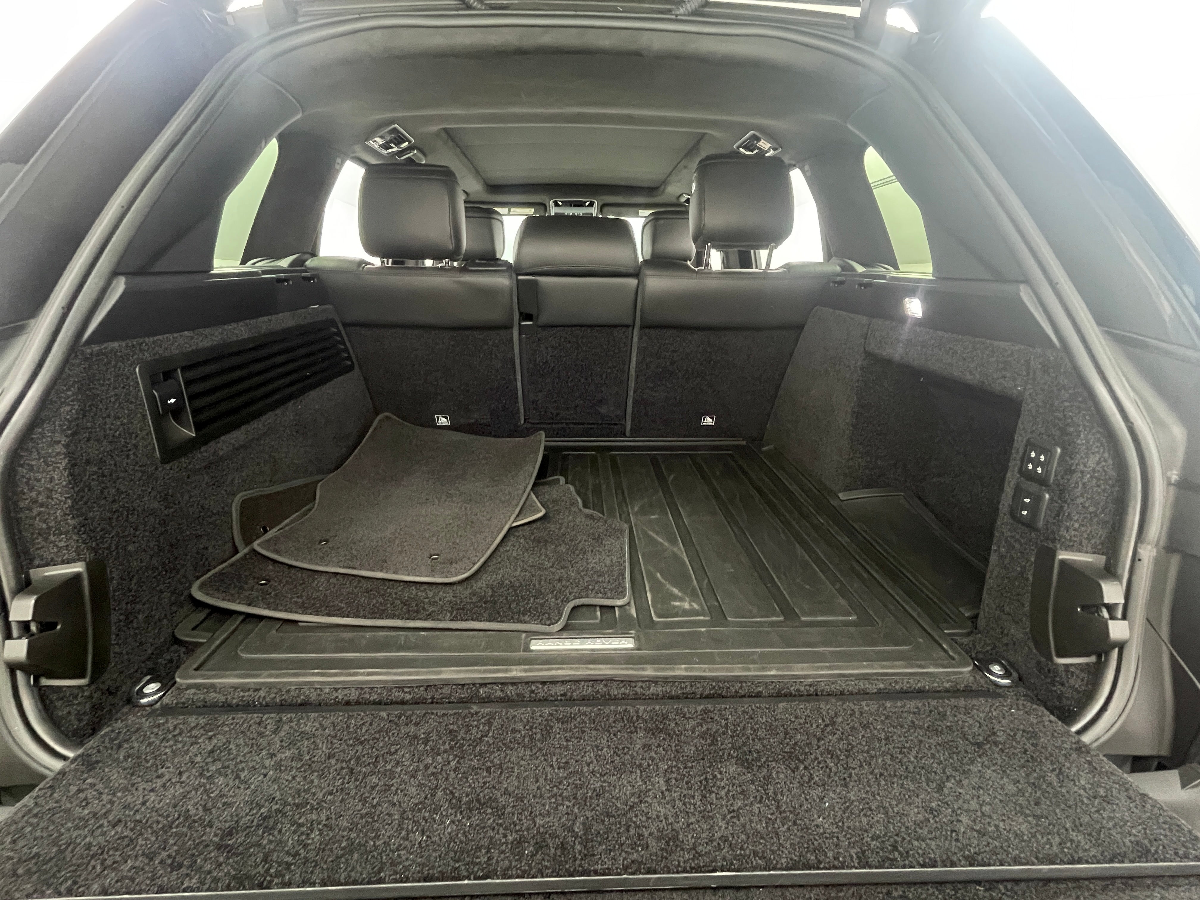 2021 Land Rover Range Rover HSE 7