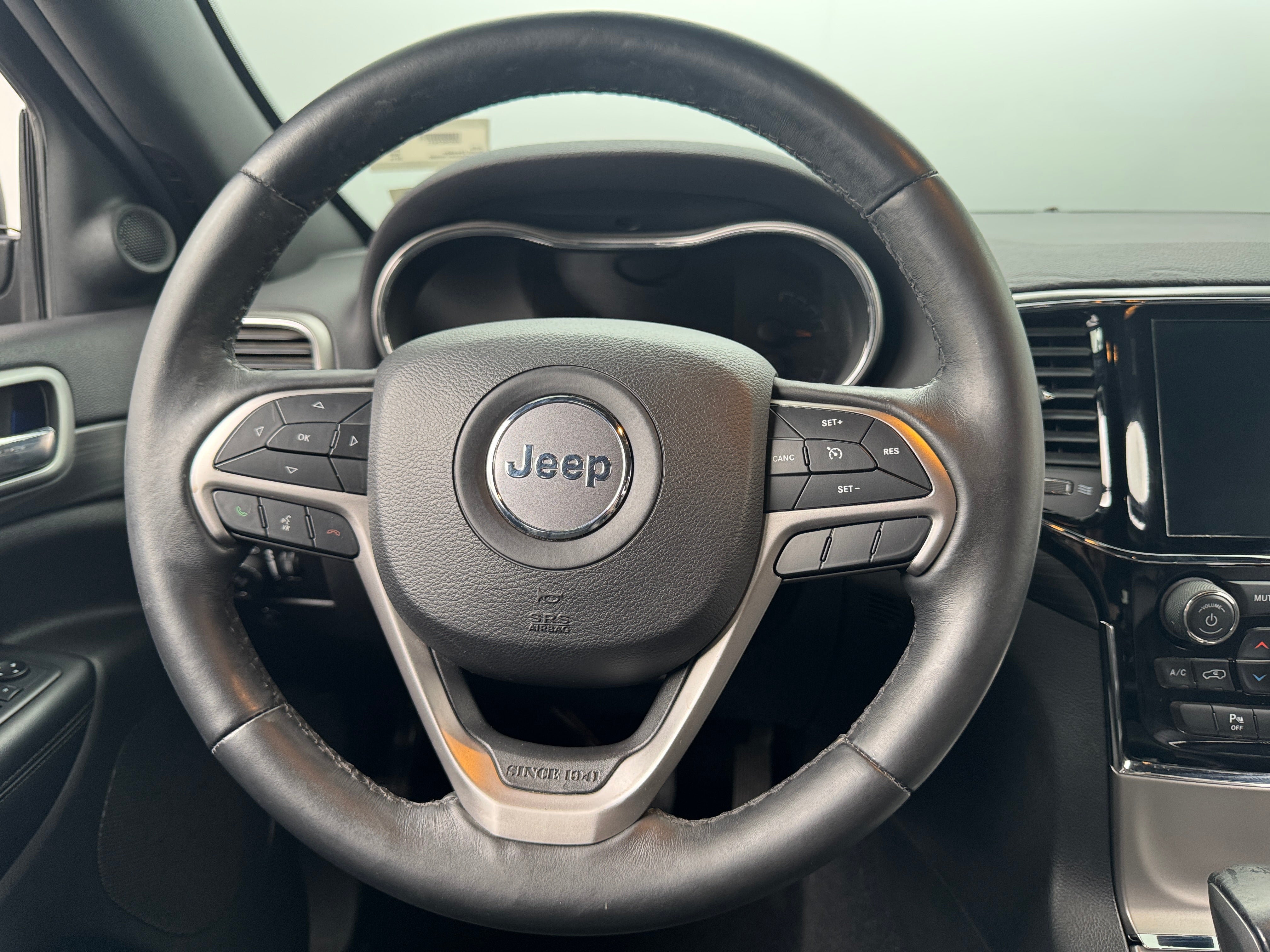 2019 Jeep Grand Cherokee Altitude 5