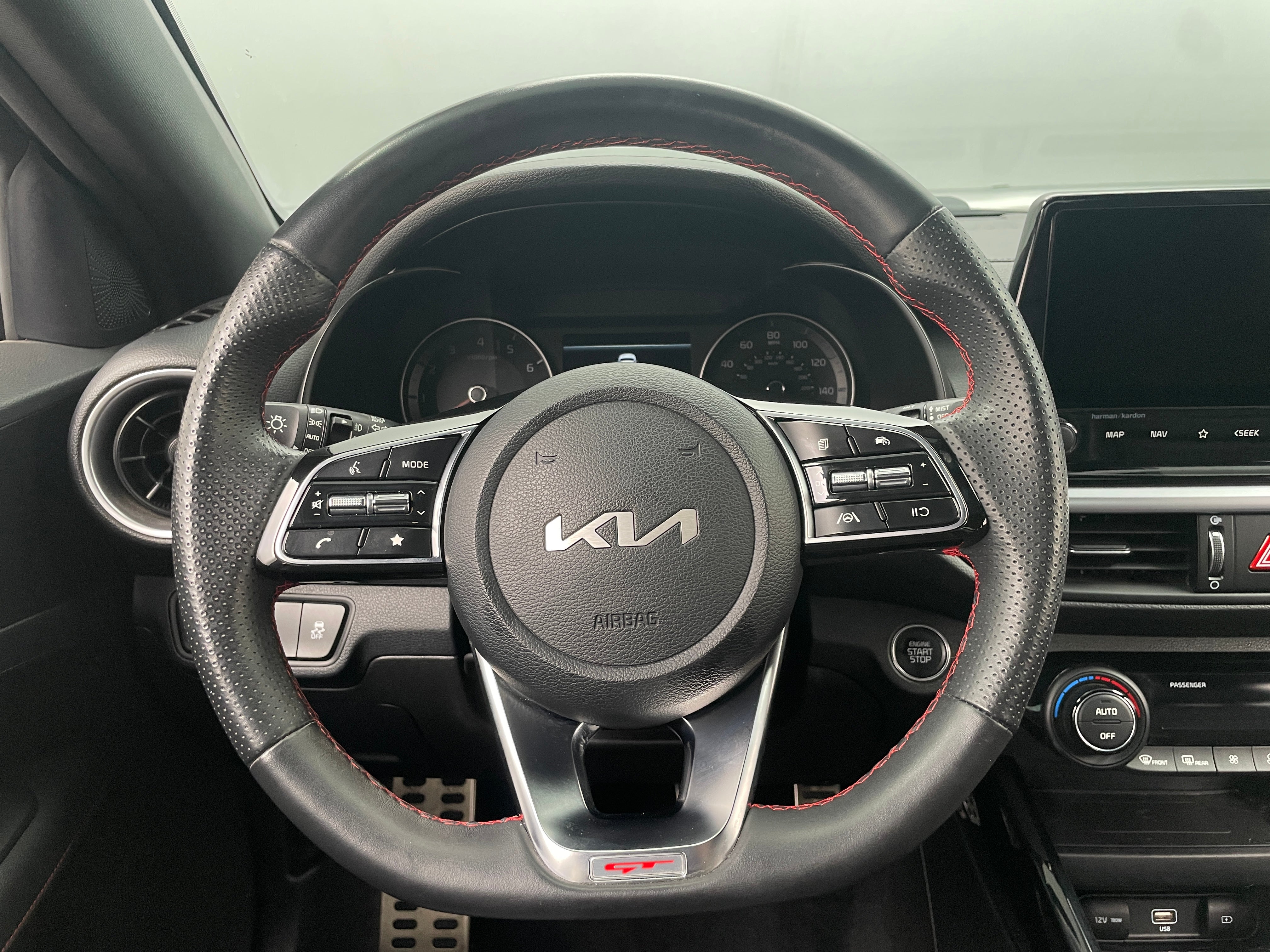 2022 Kia Forte GT 4