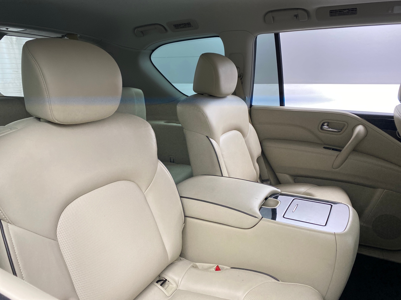 Thumbnail: 2023 INFINITI QX80 - 5