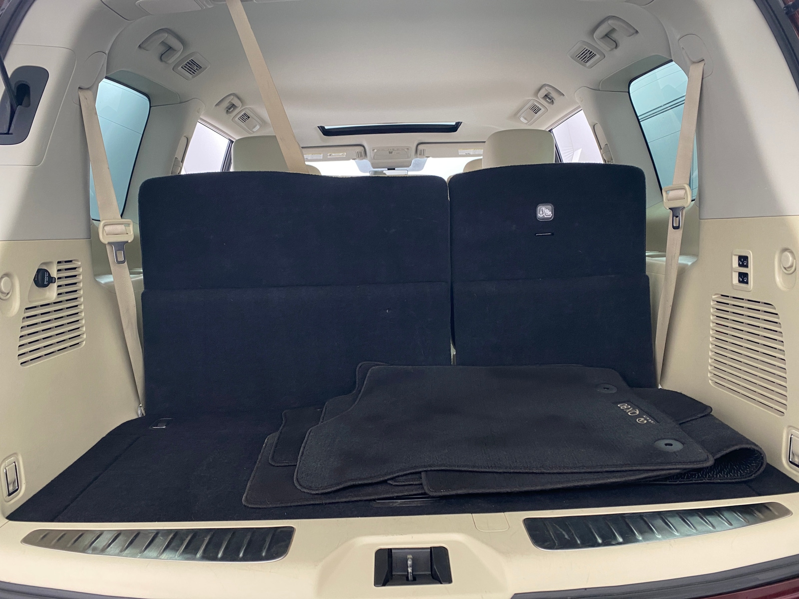 Thumbnail: 2023 INFINITI QX80 - 6