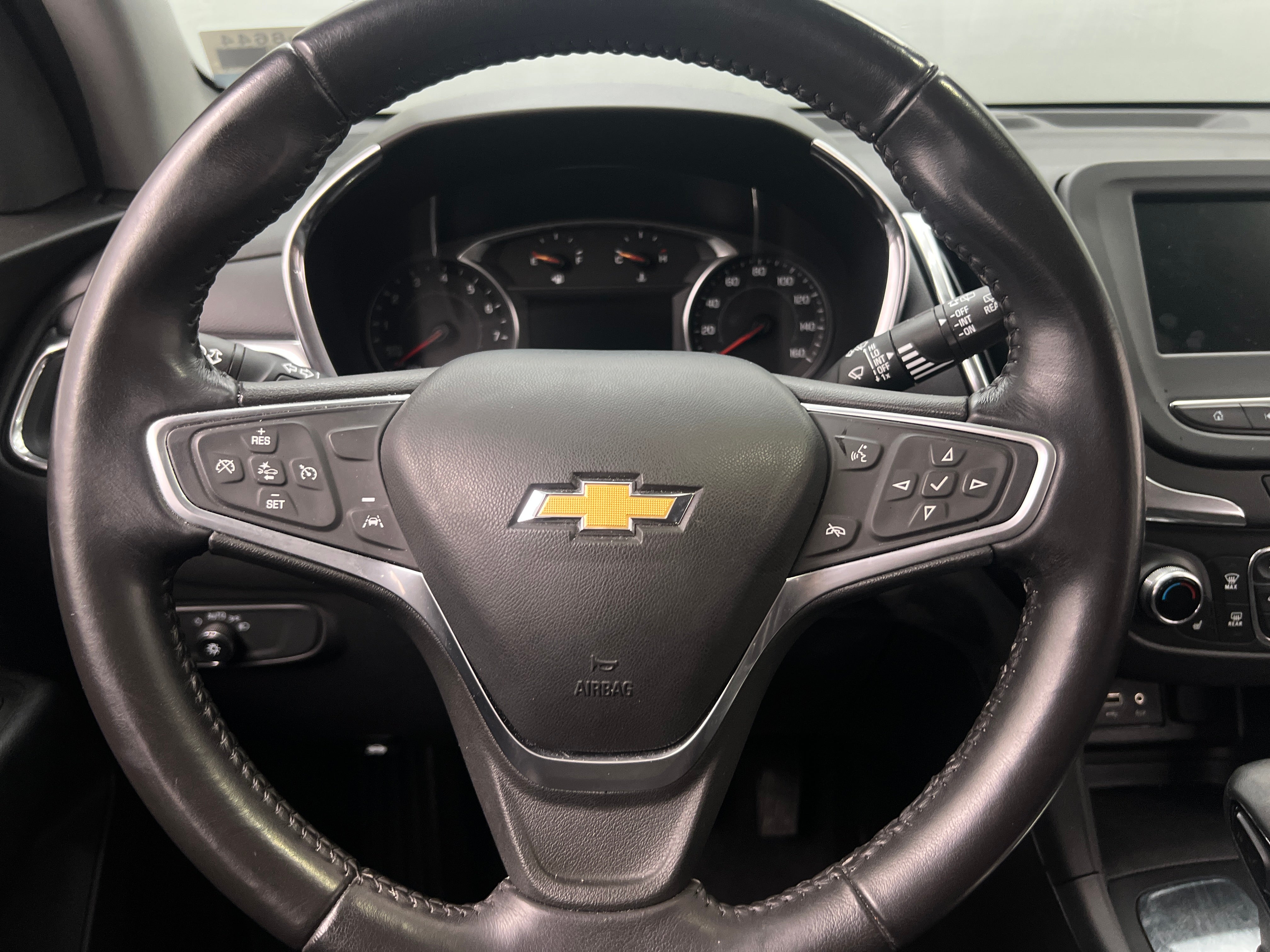 2022 Chevrolet Equinox LT 5