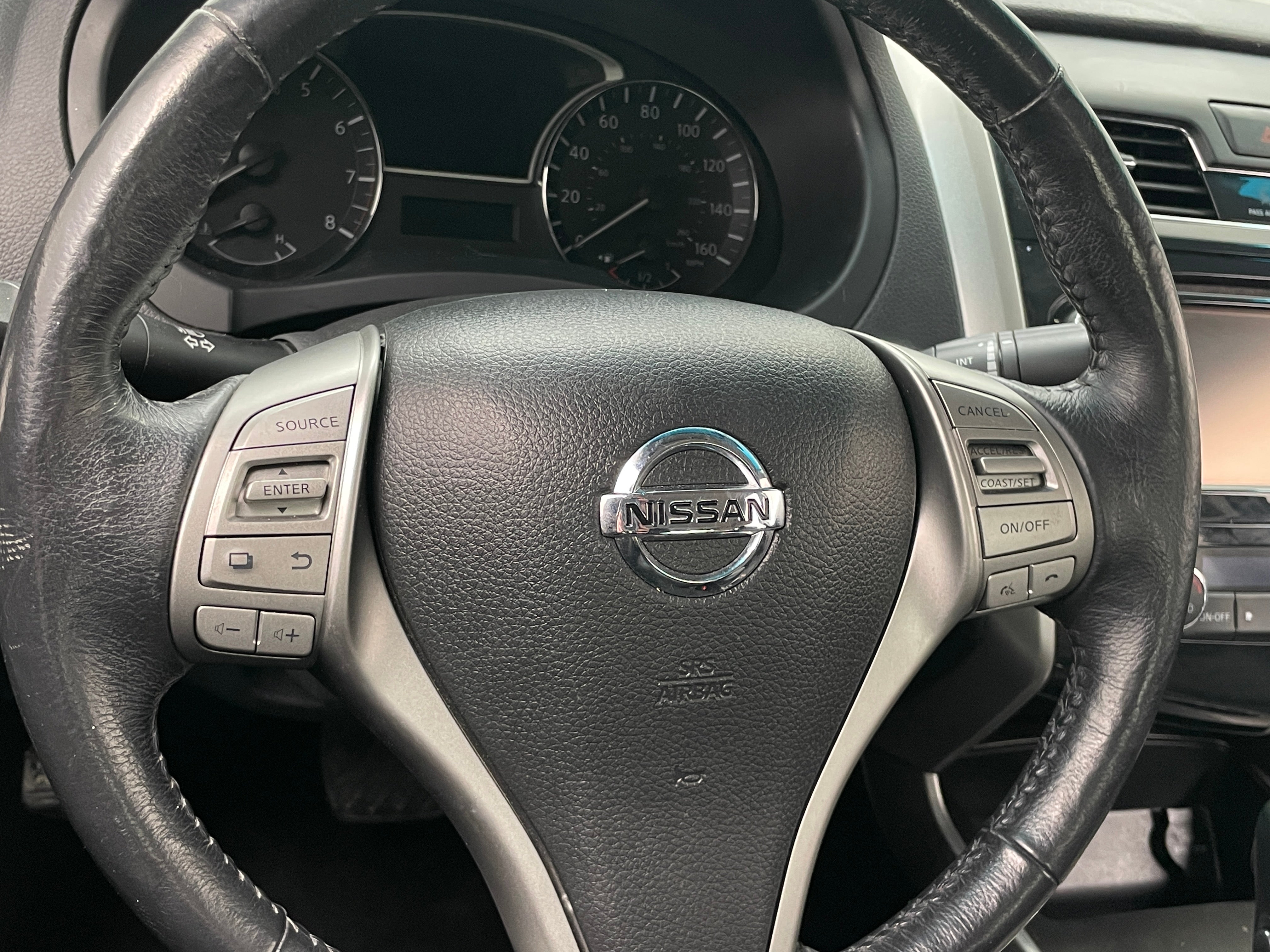 2015 Nissan Altima SL 4