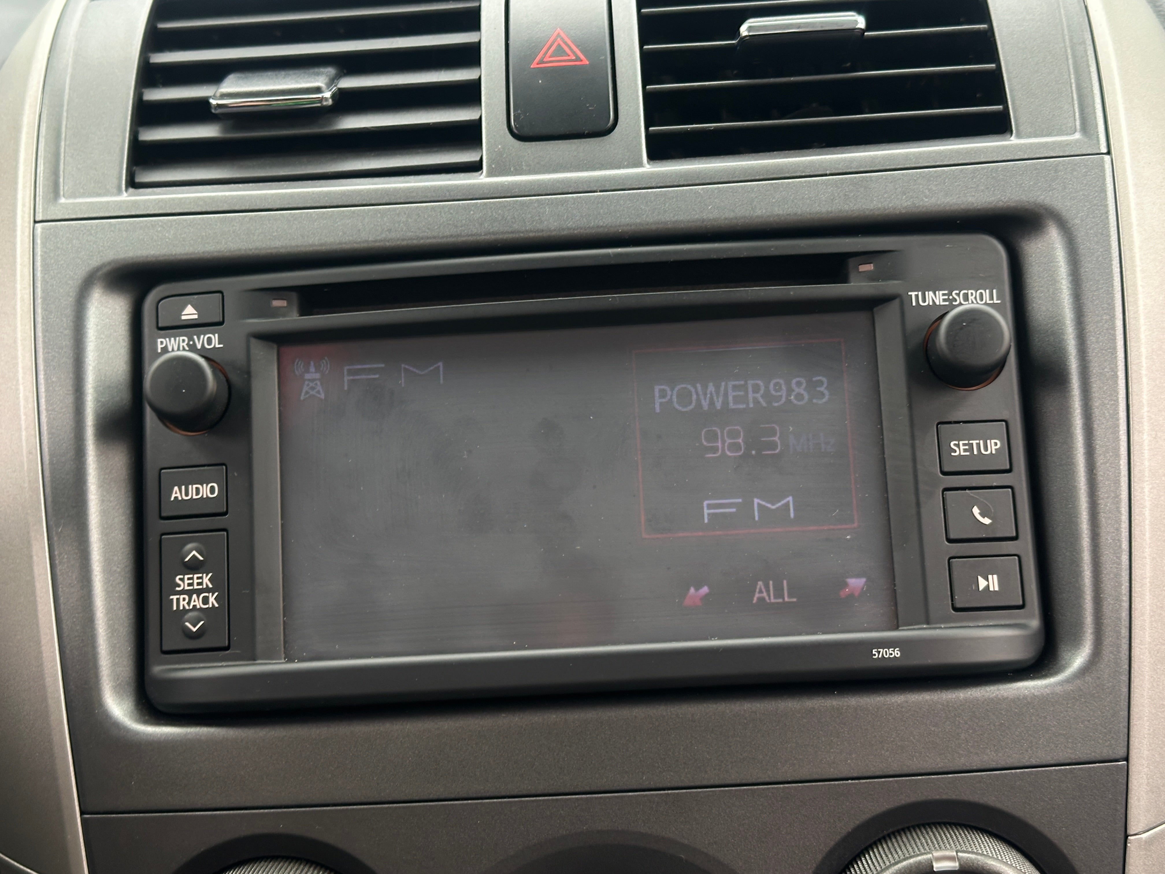 2013 Toyota Corolla LE 4