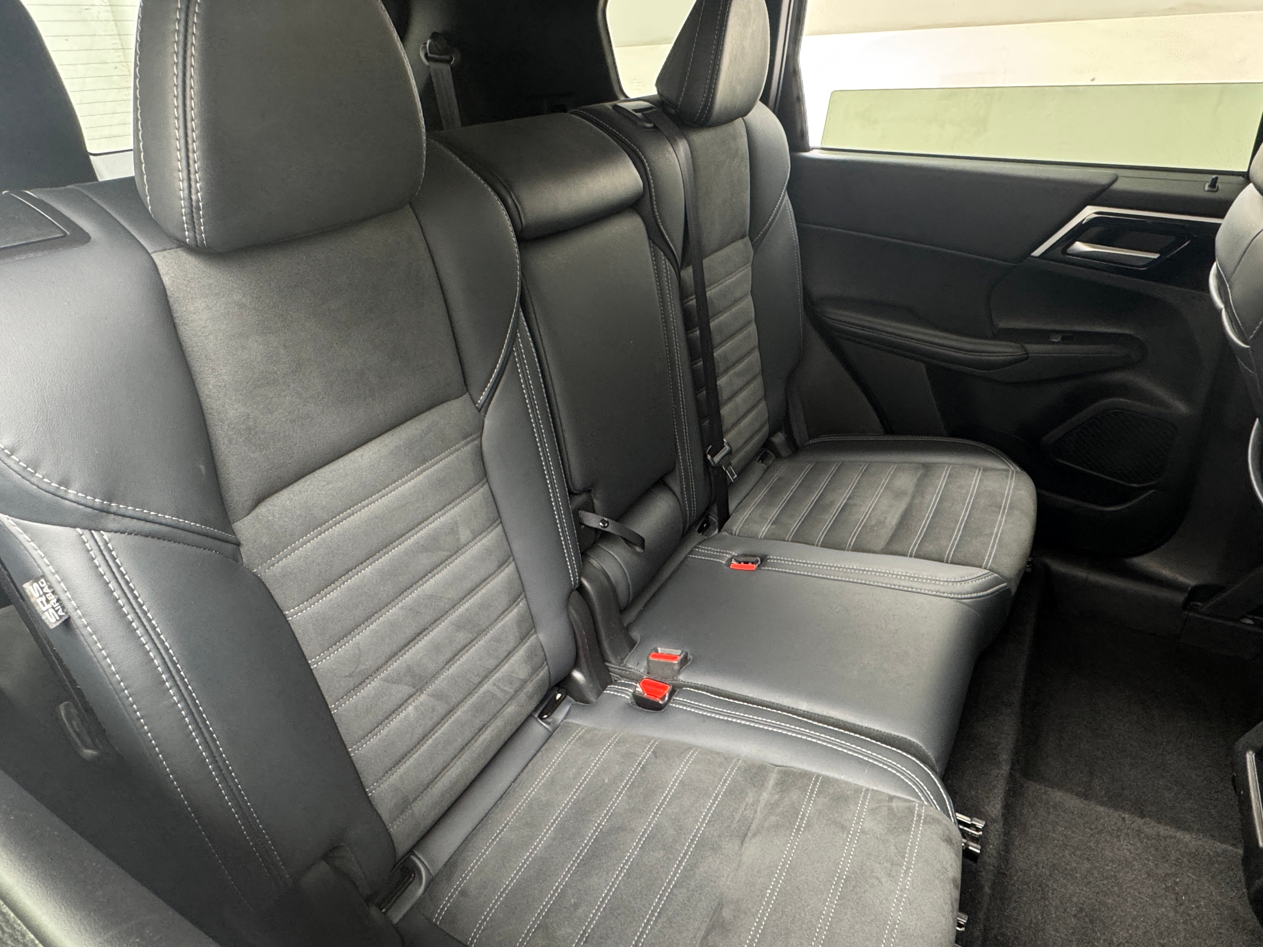 2024 Mitsubishi Outlander SE 5
