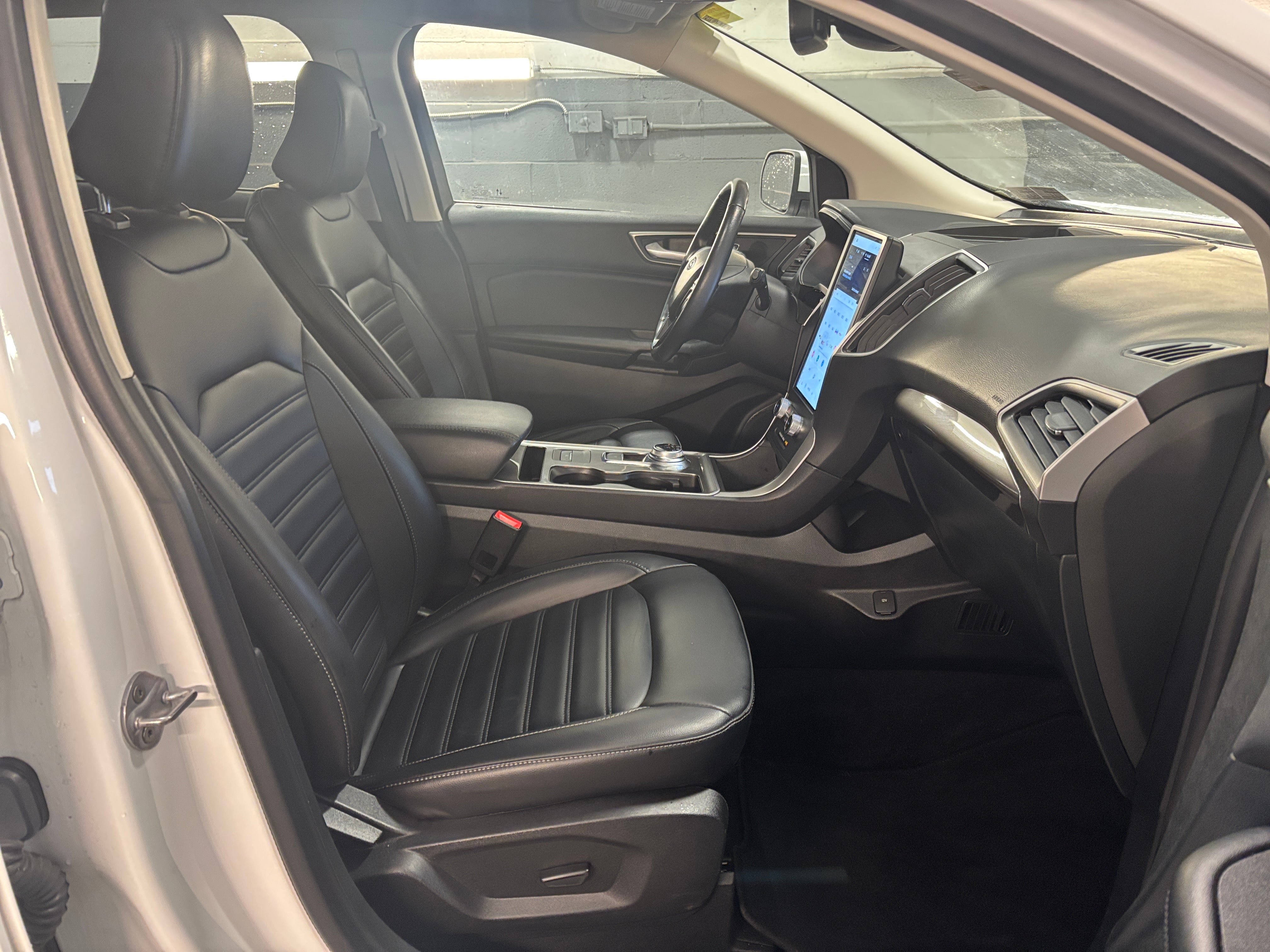 2023 Ford Edge SEL 2