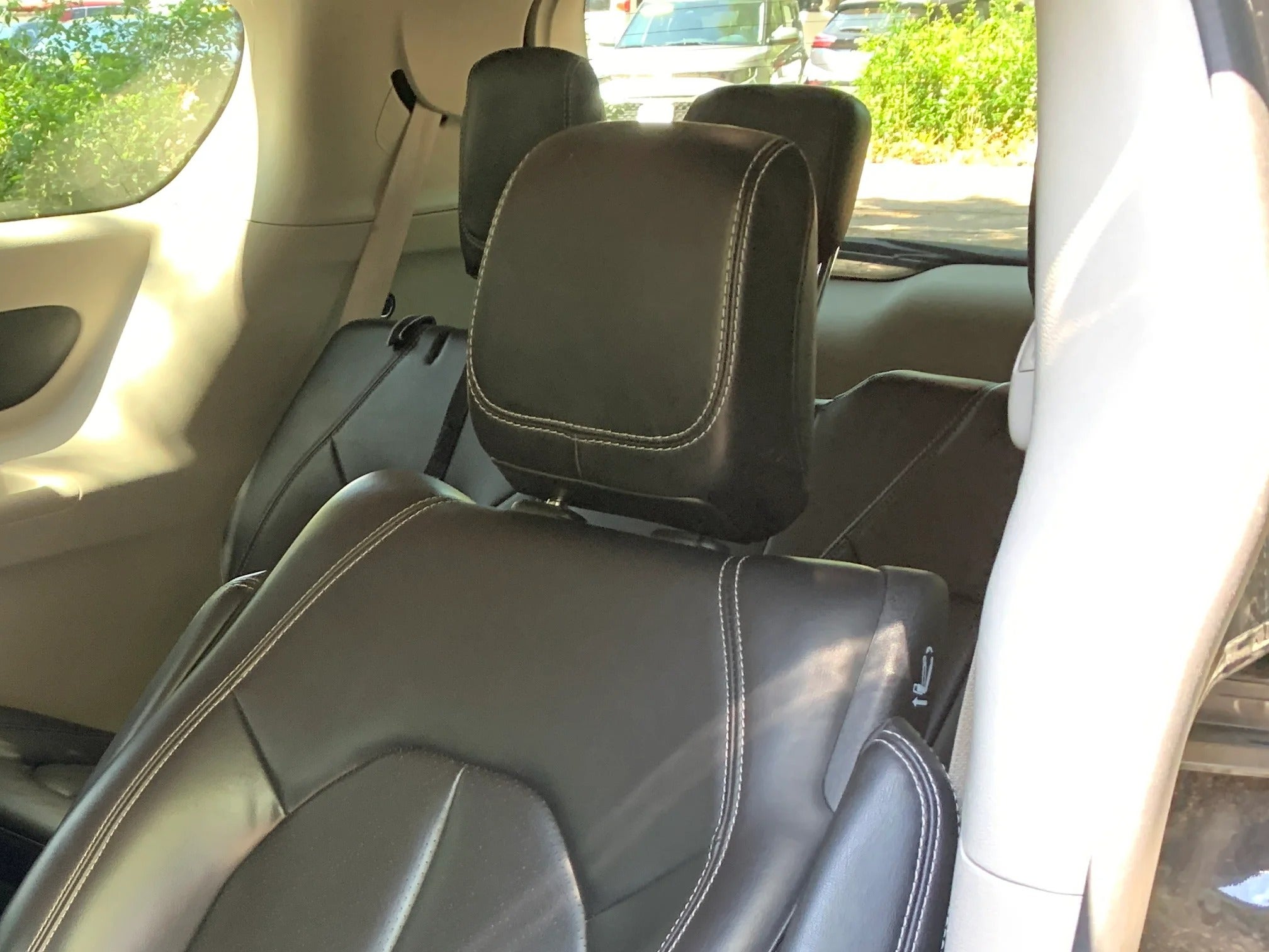 2023 Chrysler Pacifica Hybrid Touring L 3