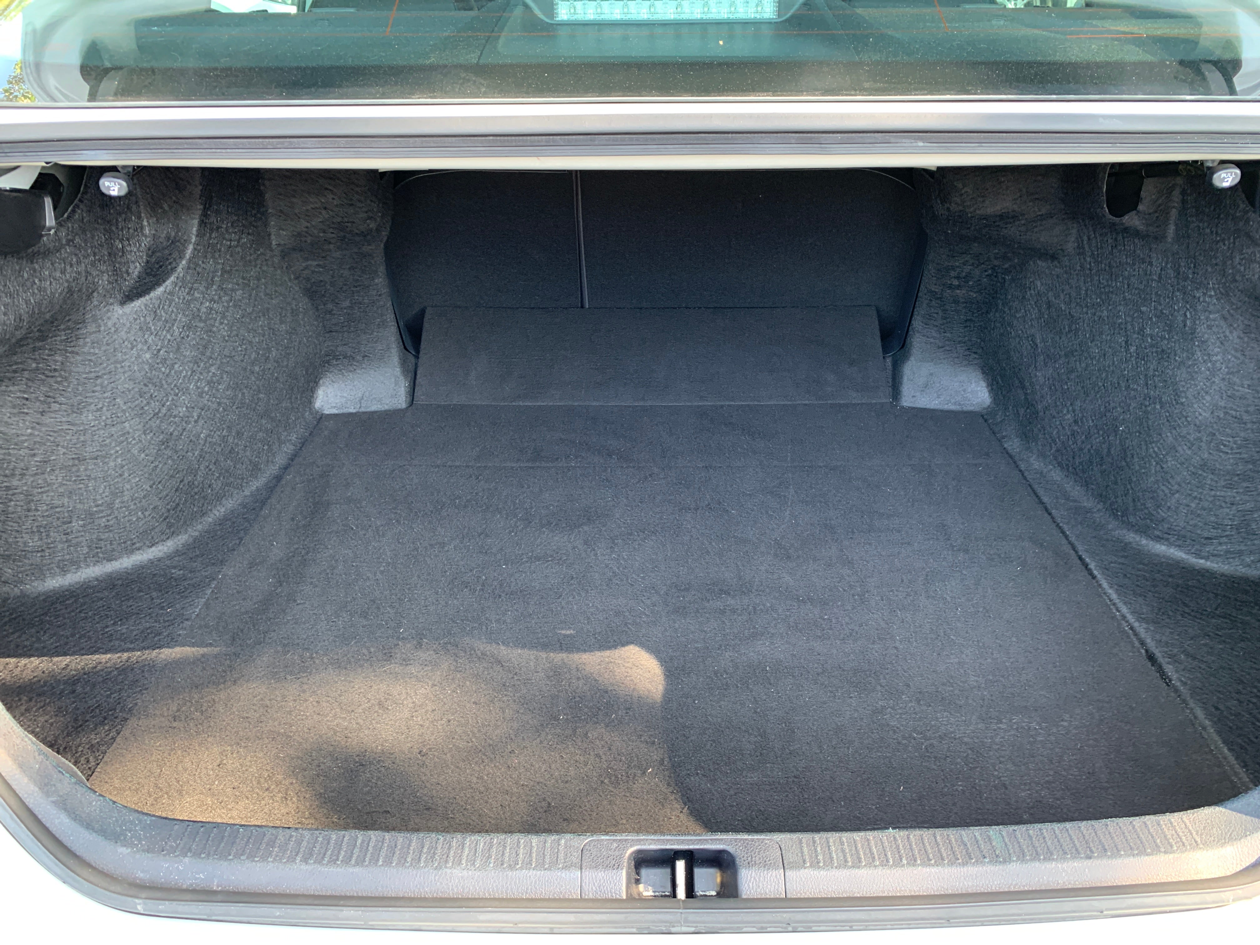 2024 Toyota Camry SE 3