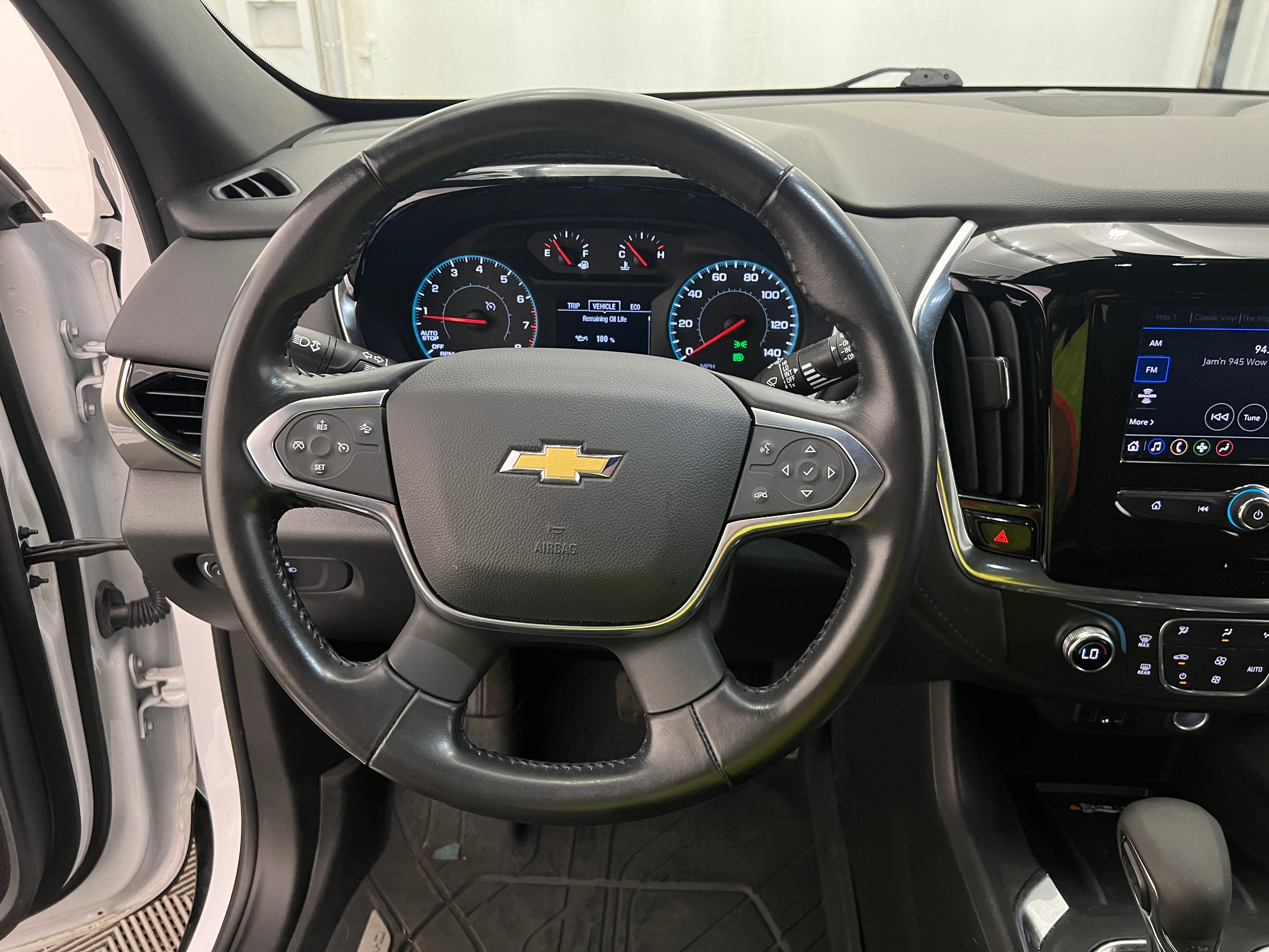 2022 Chevrolet Traverse LT 5