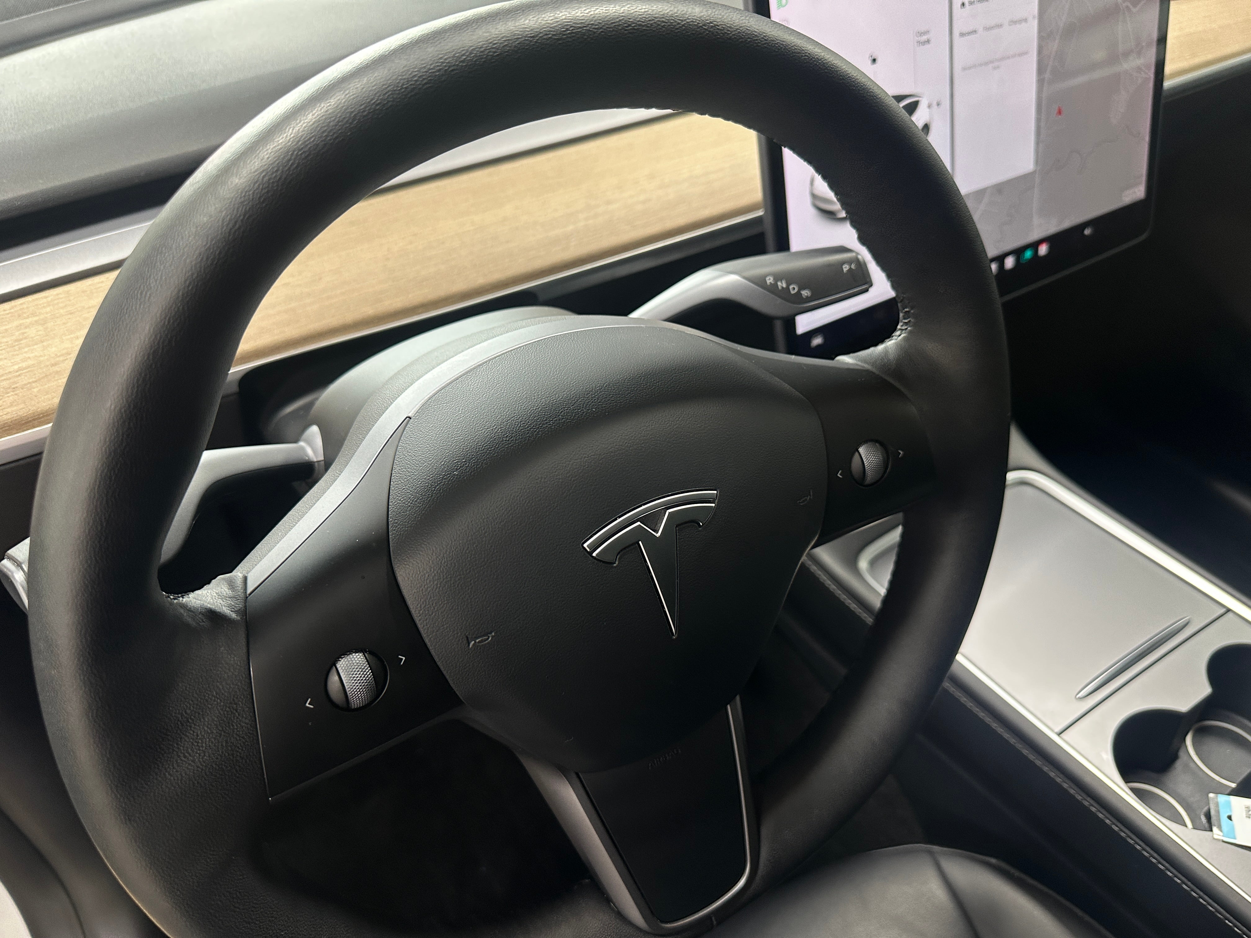 2021 Tesla Model Y Standard Range 4