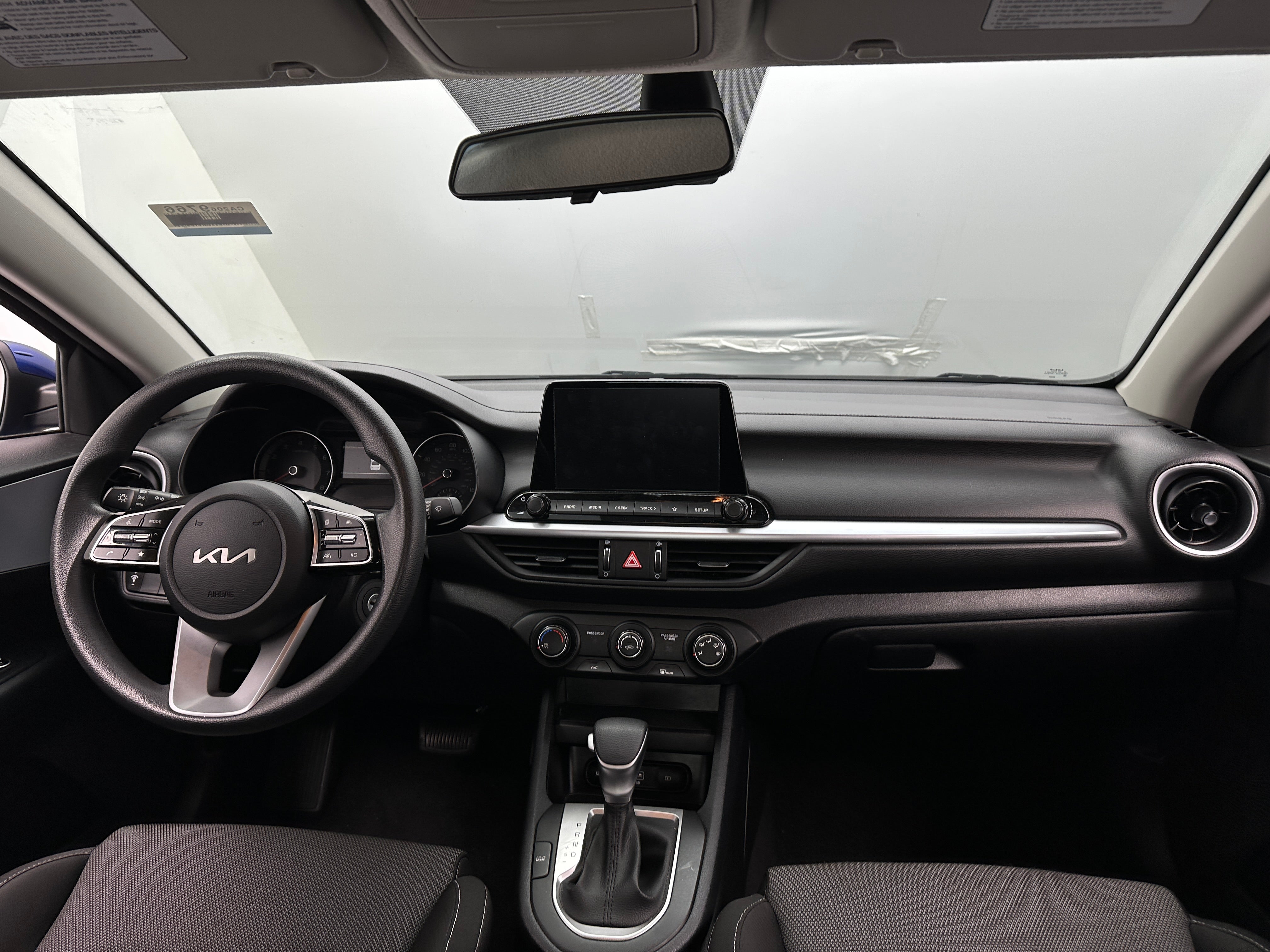 2024 Kia Forte LXS 3
