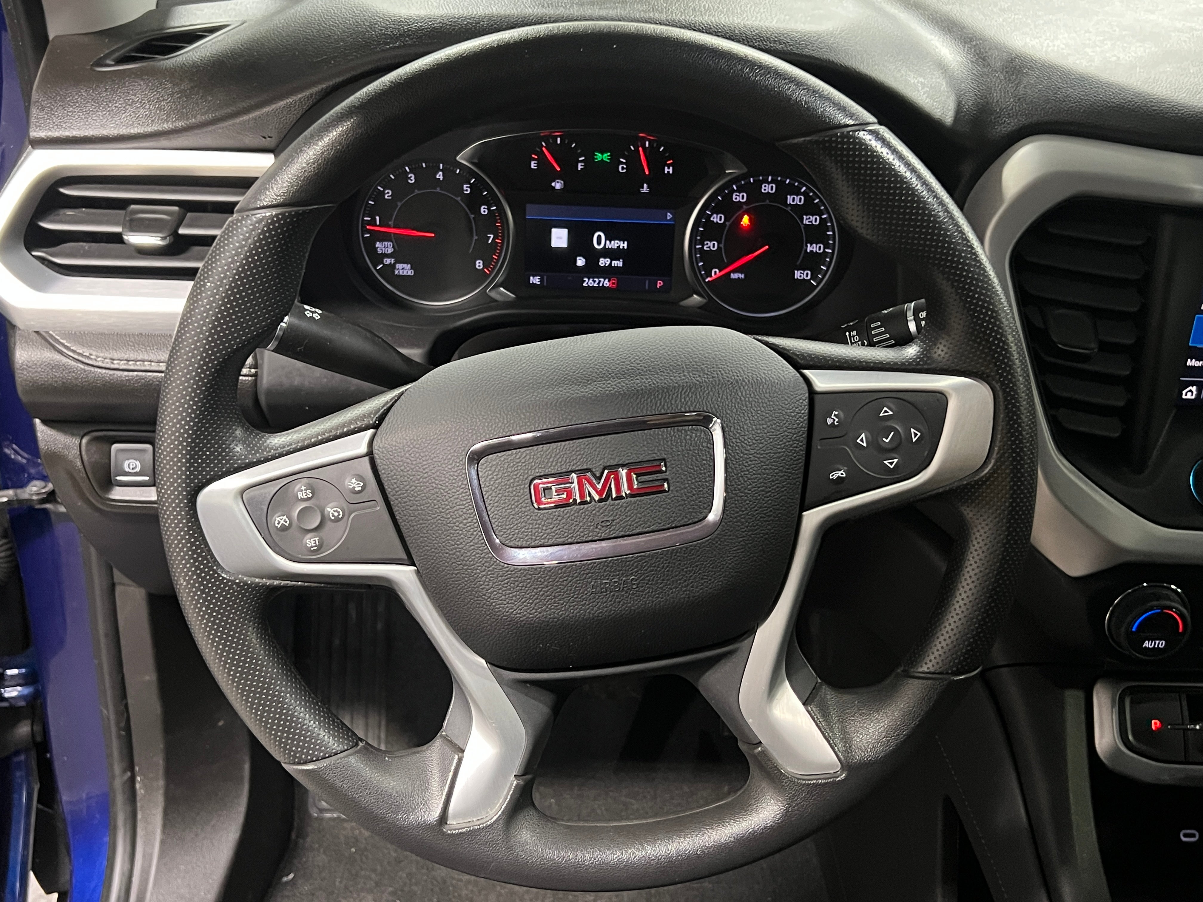 2023 GMC Acadia SLE 5