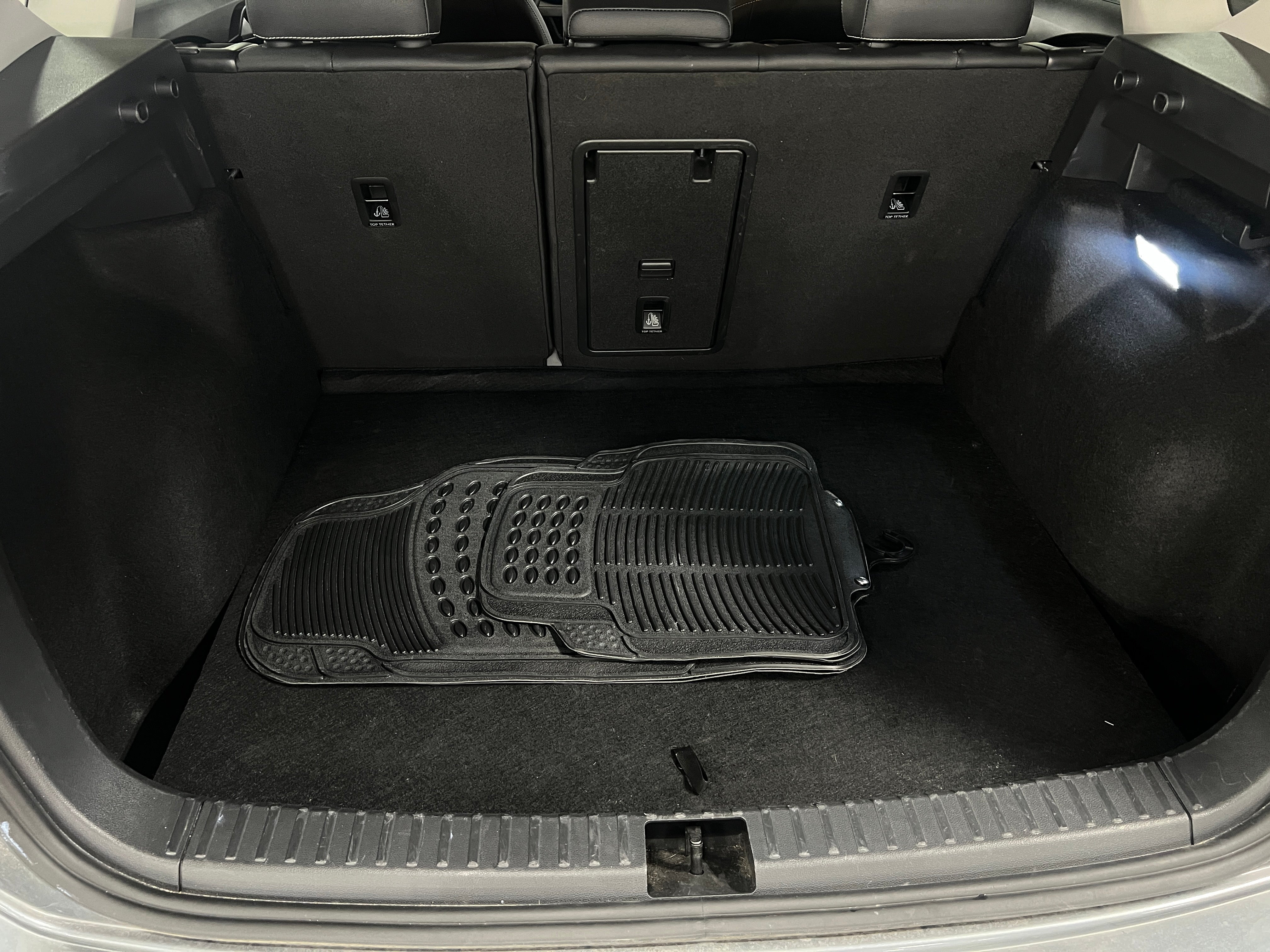 2024 Volkswagen Taos SE 6