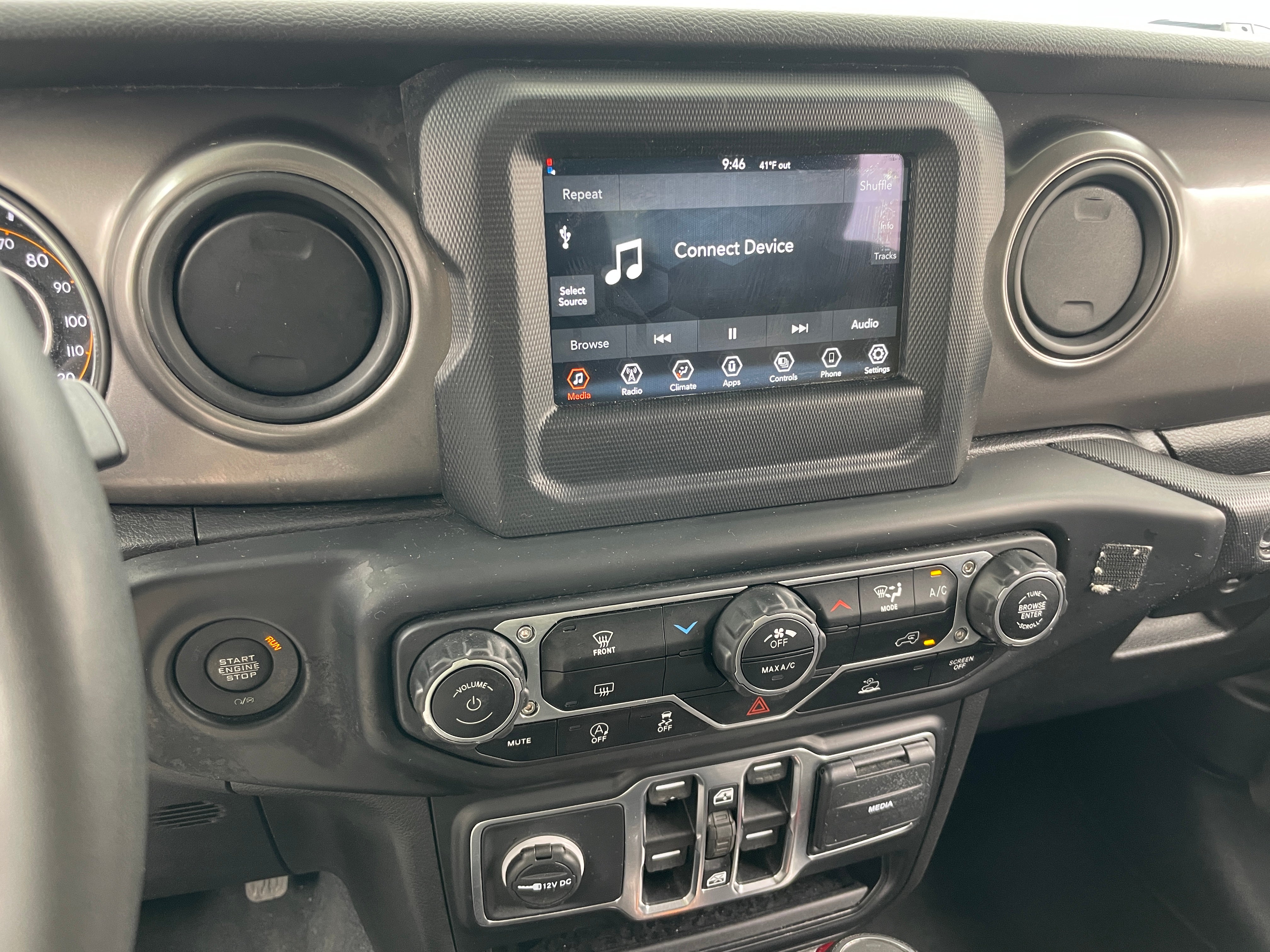 2023 Jeep Gladiator Sport S 4
