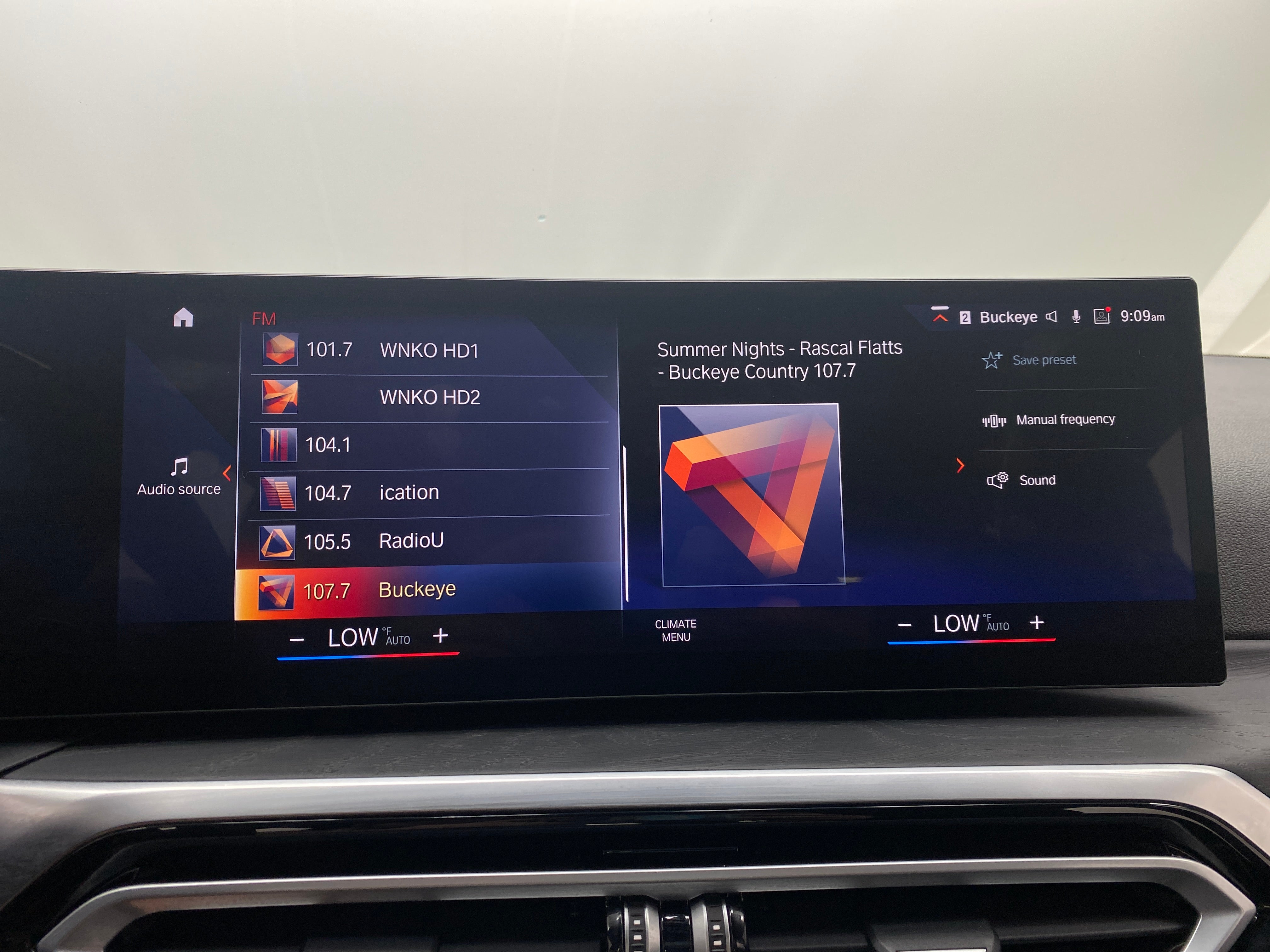 2024 BMW 3 Series 330i xDrive 3