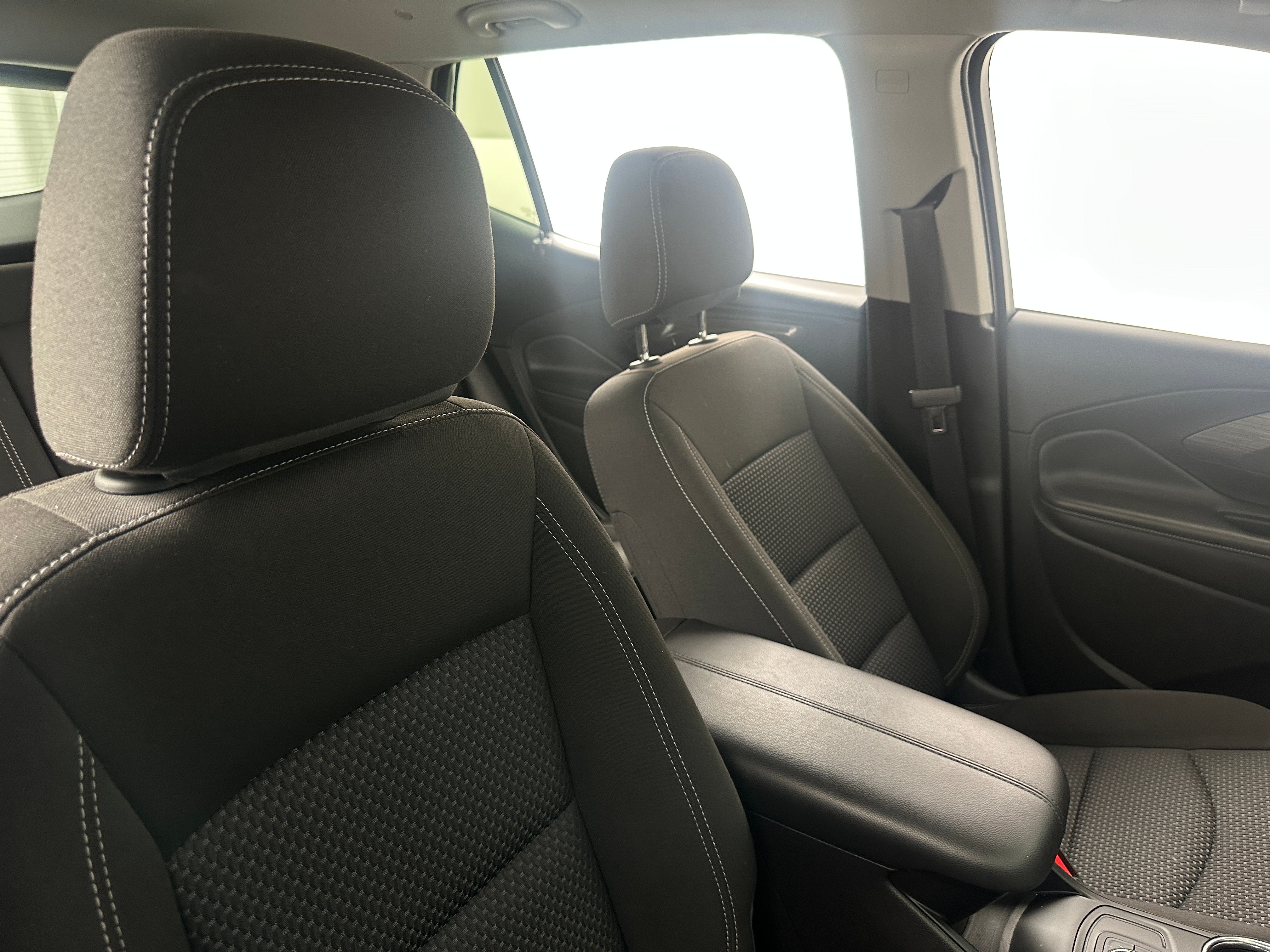 2024 GMC Terrain SLE 2