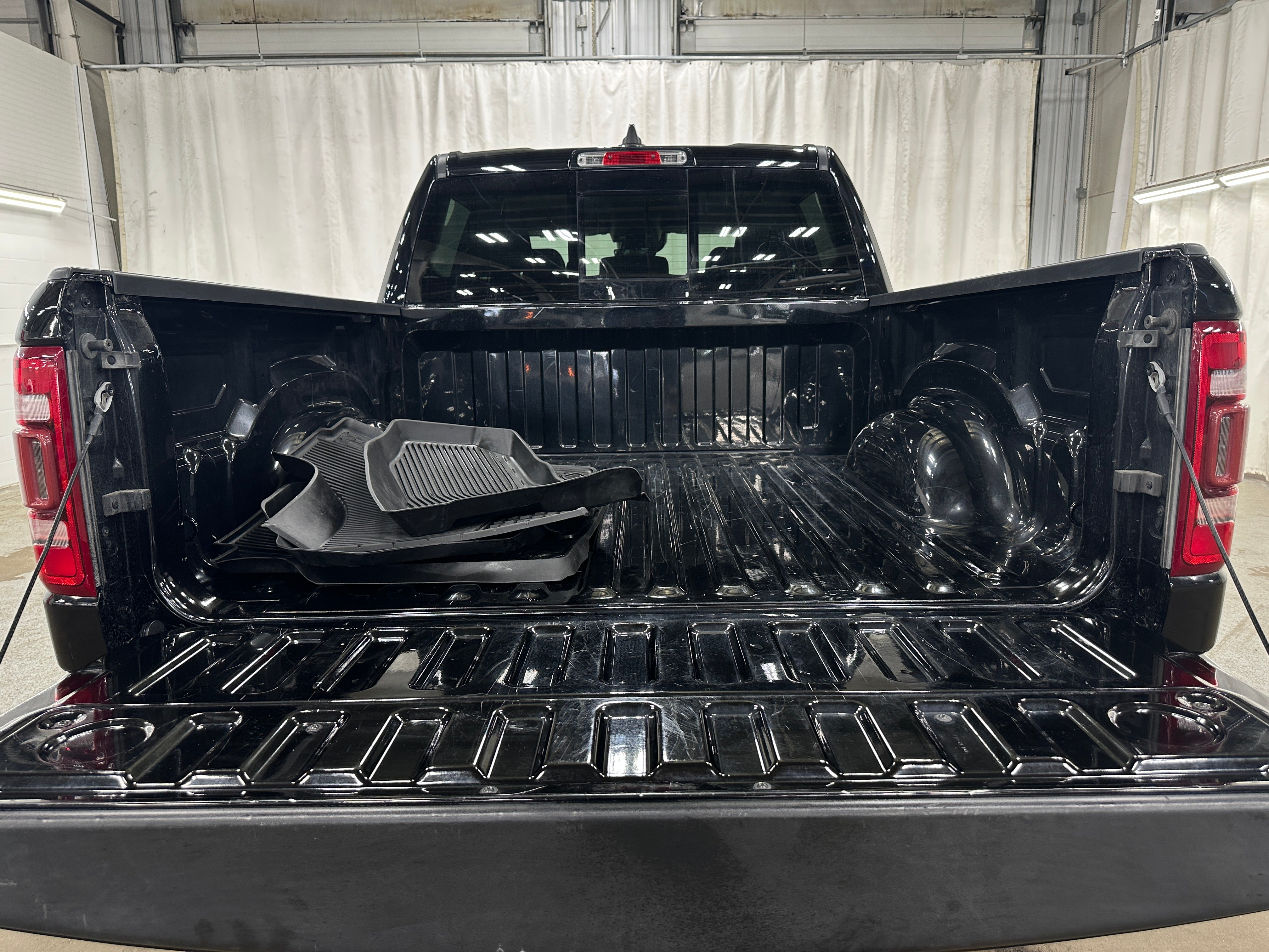 2022 RAM 1500 Laramie 6