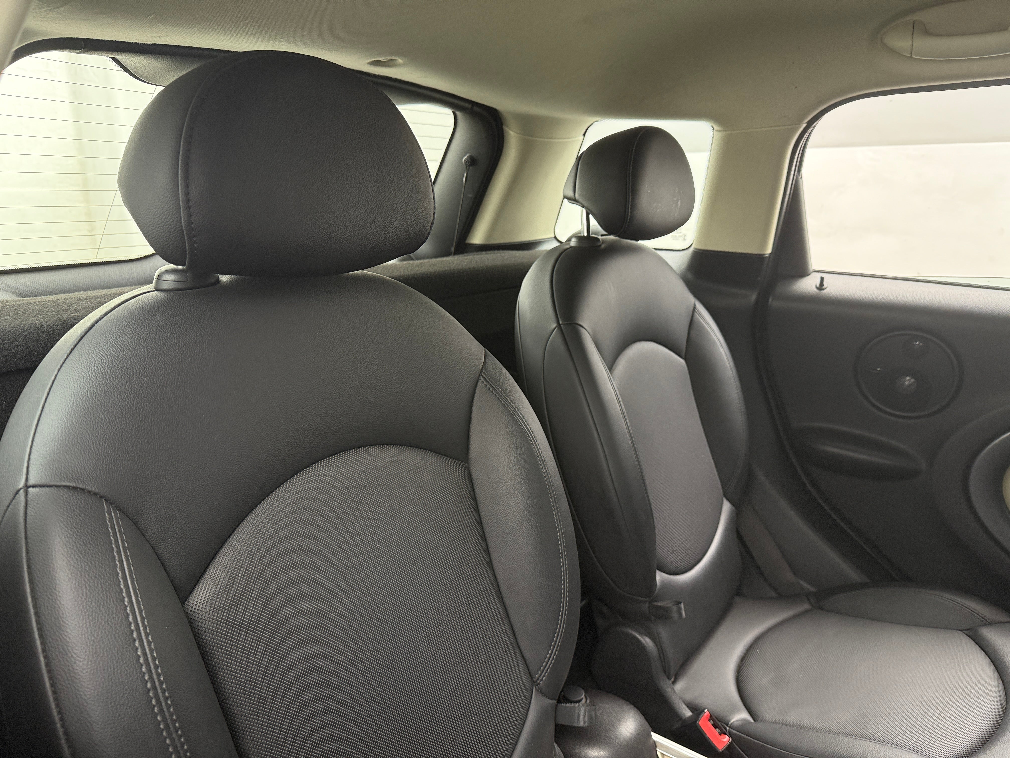 2012 MINI Cooper Countryman S 5