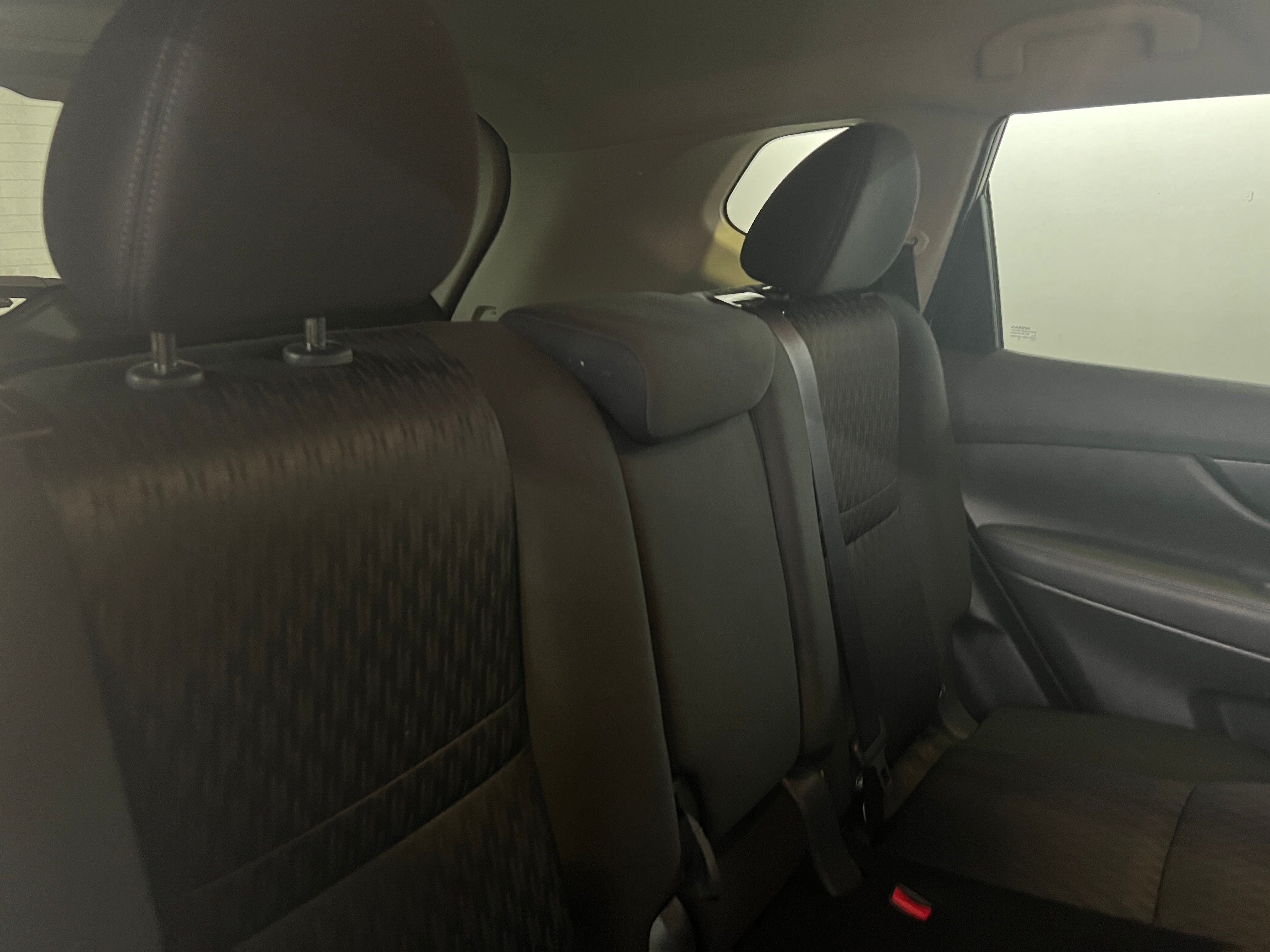 2020 Nissan Rogue SV 6