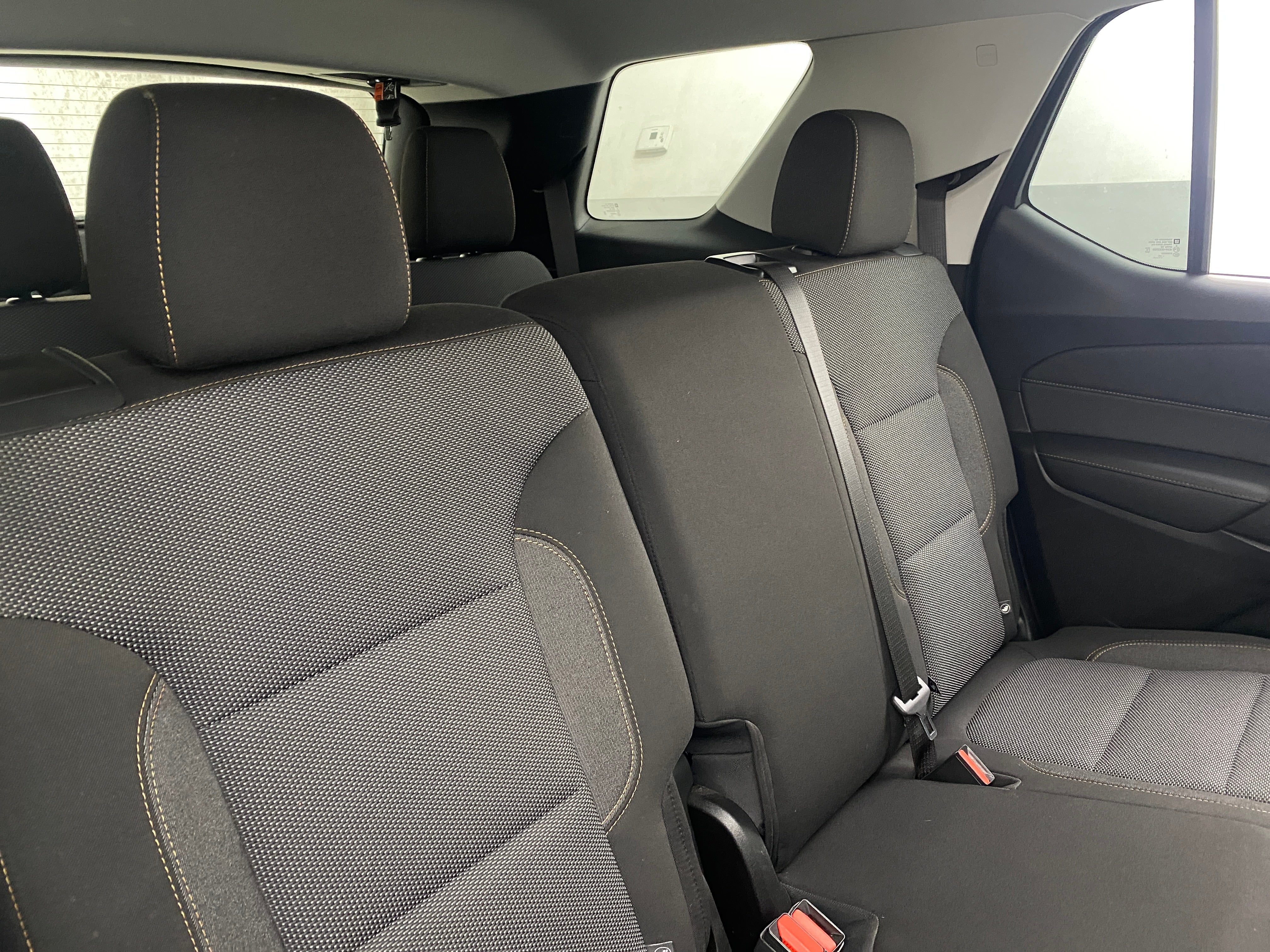 2021 Chevrolet Traverse LS 6