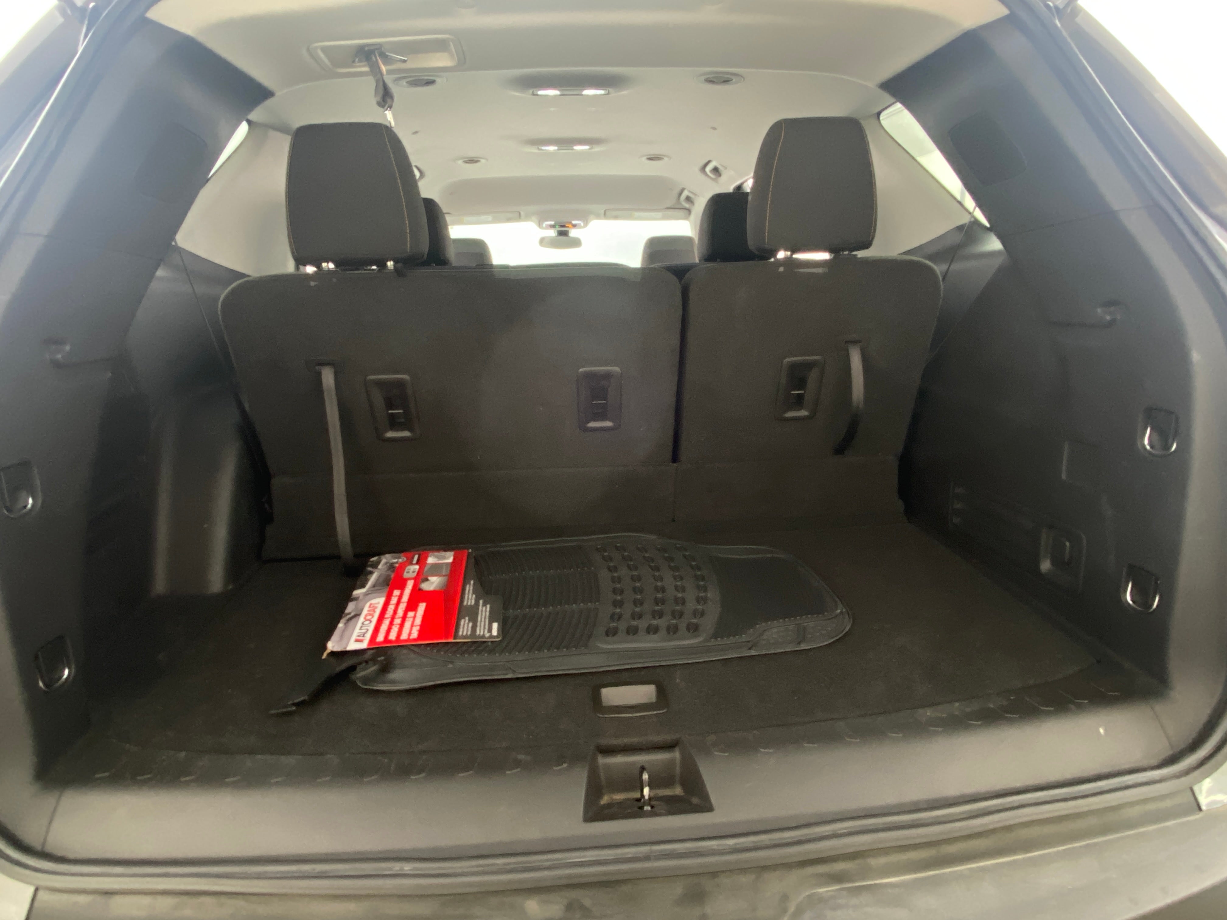 2021 Chevrolet Traverse LS 7