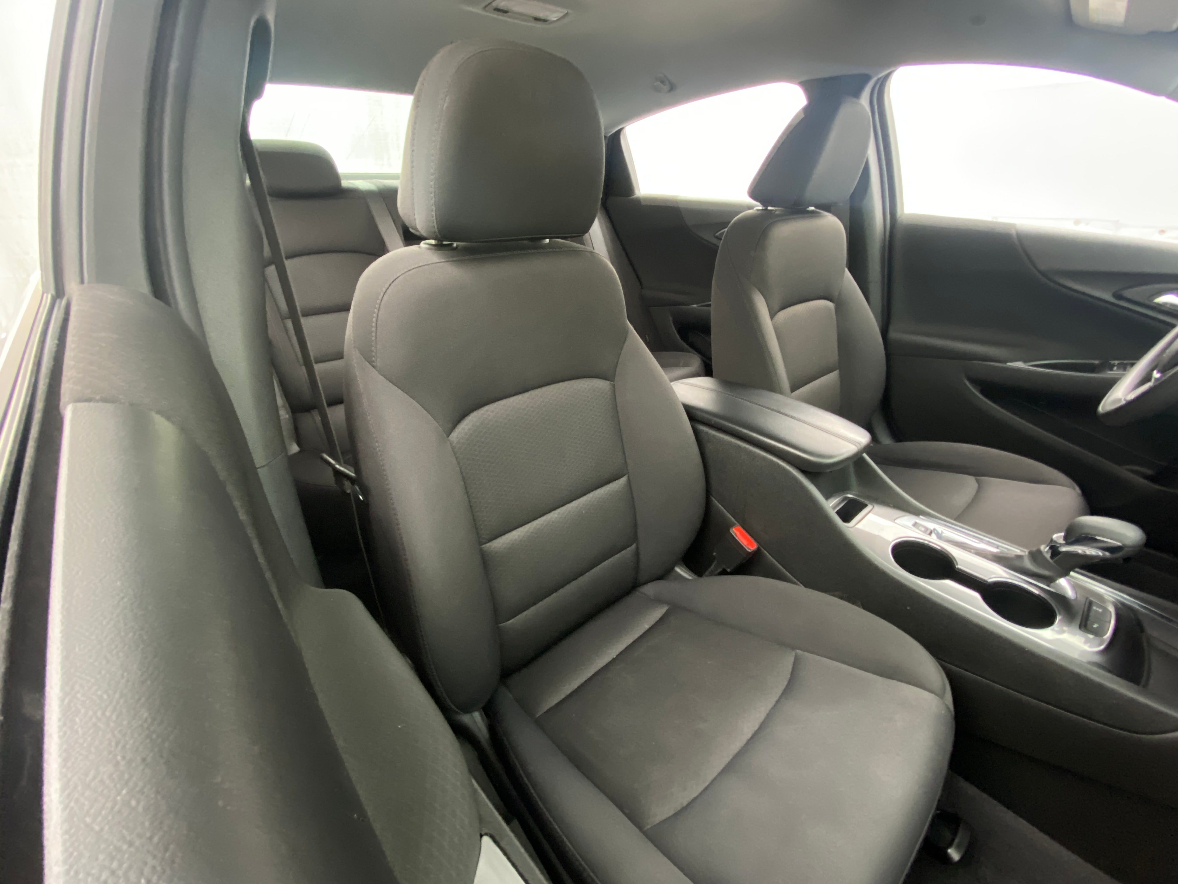 2023 Chevrolet Malibu LT 2