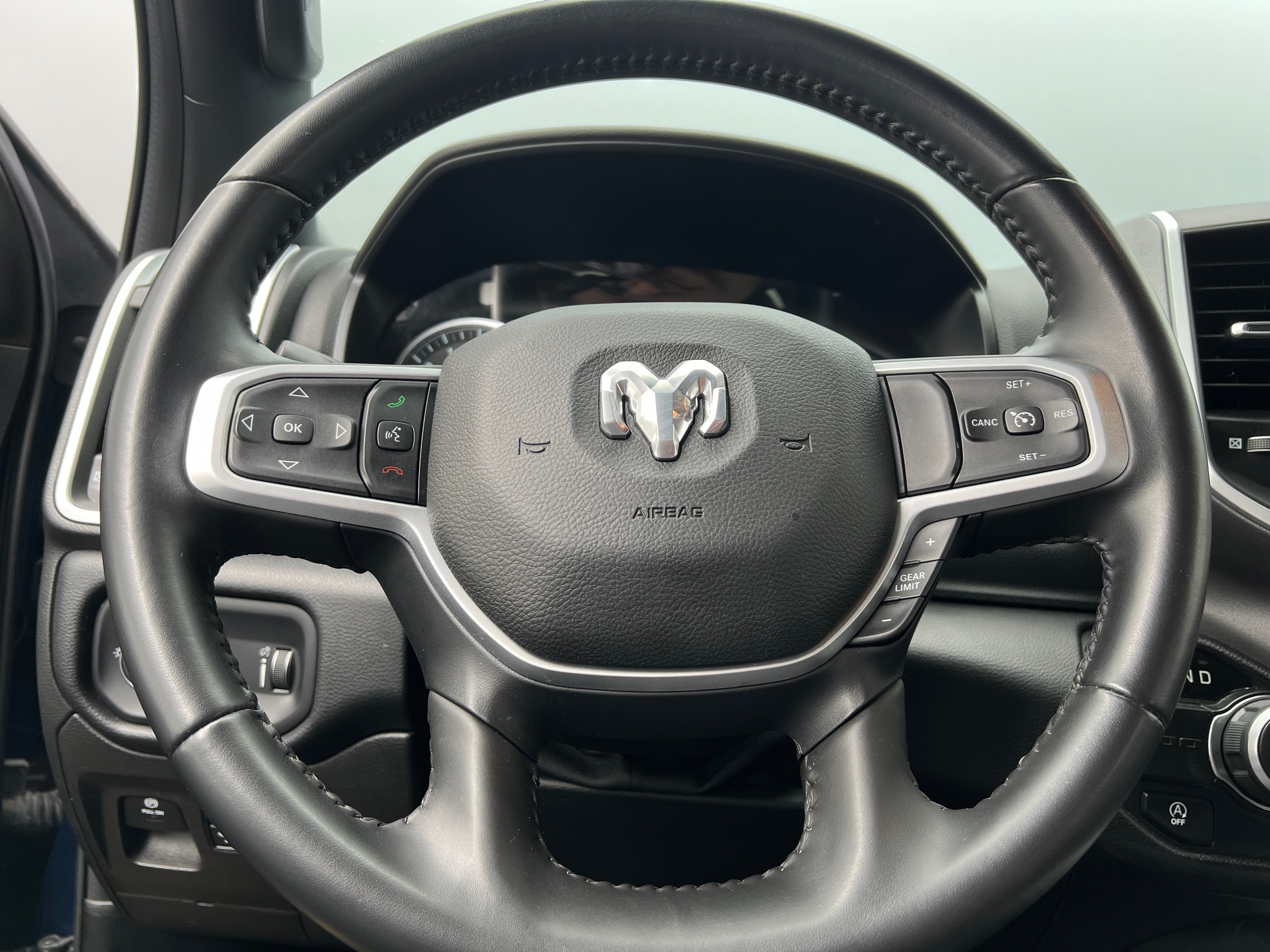 2021 RAM 1500 Big Horn 5
