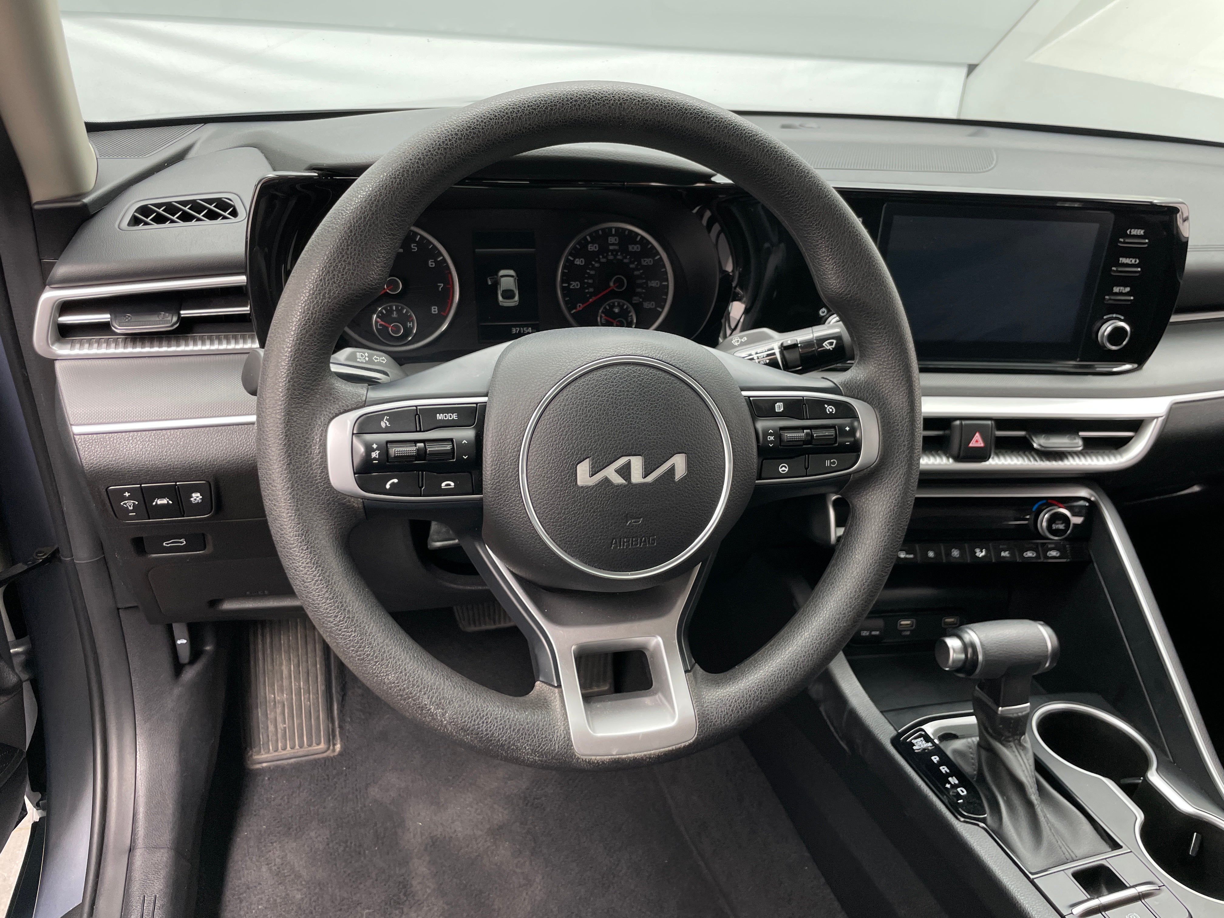 2023 Kia K5 LXS 5