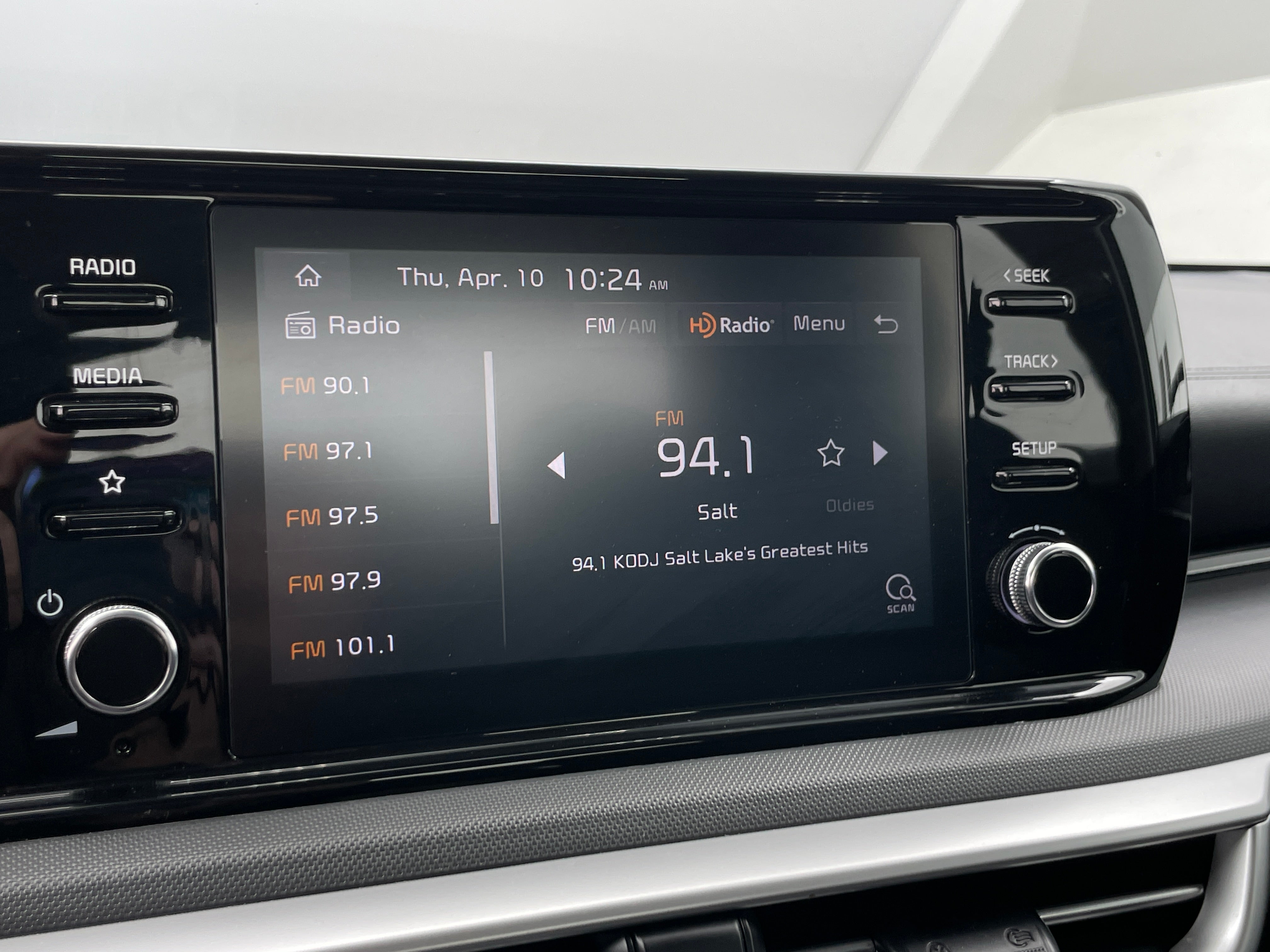 2023 Kia K5 LXS 4