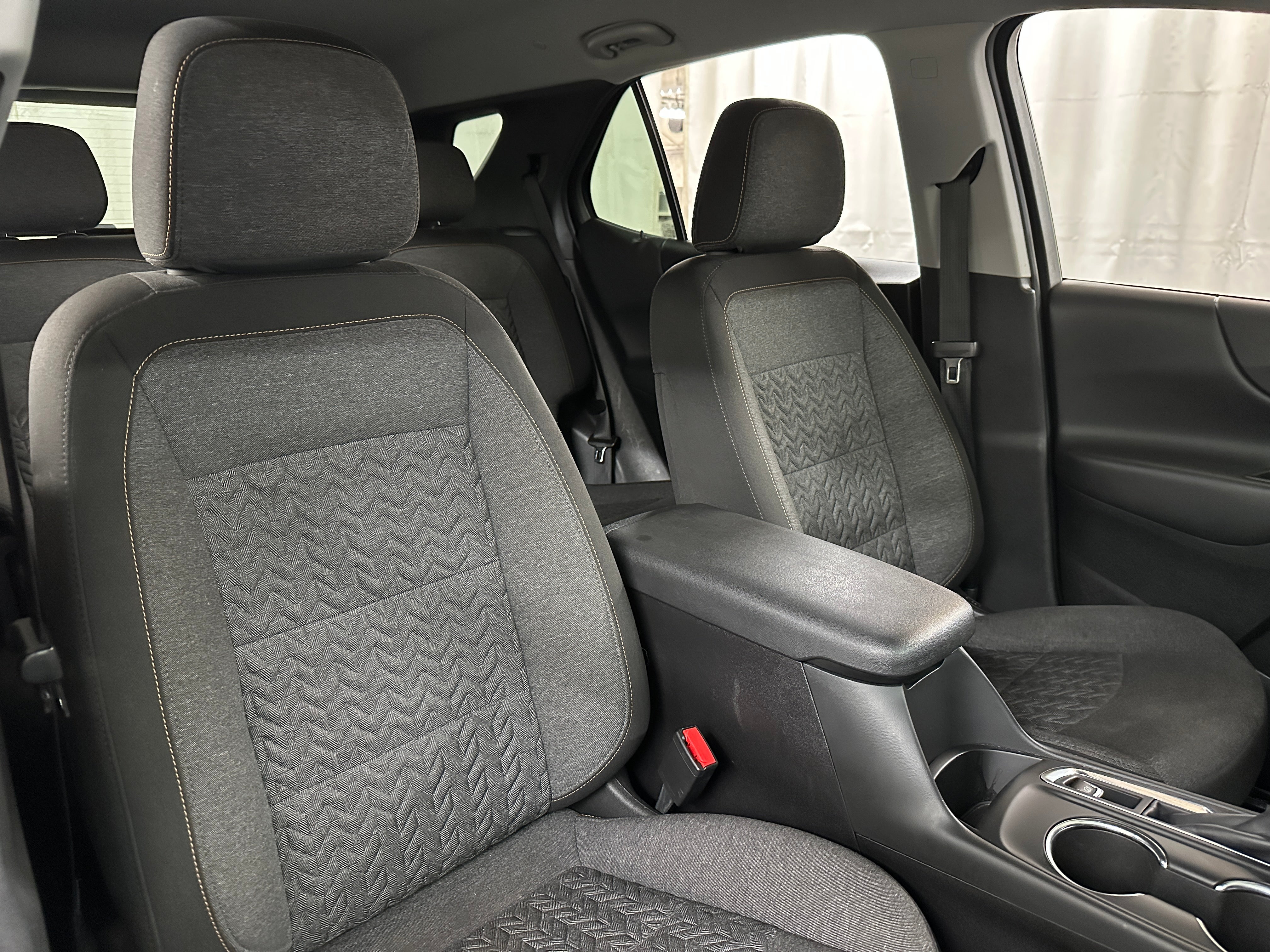 2023 Chevrolet Equinox LT 2