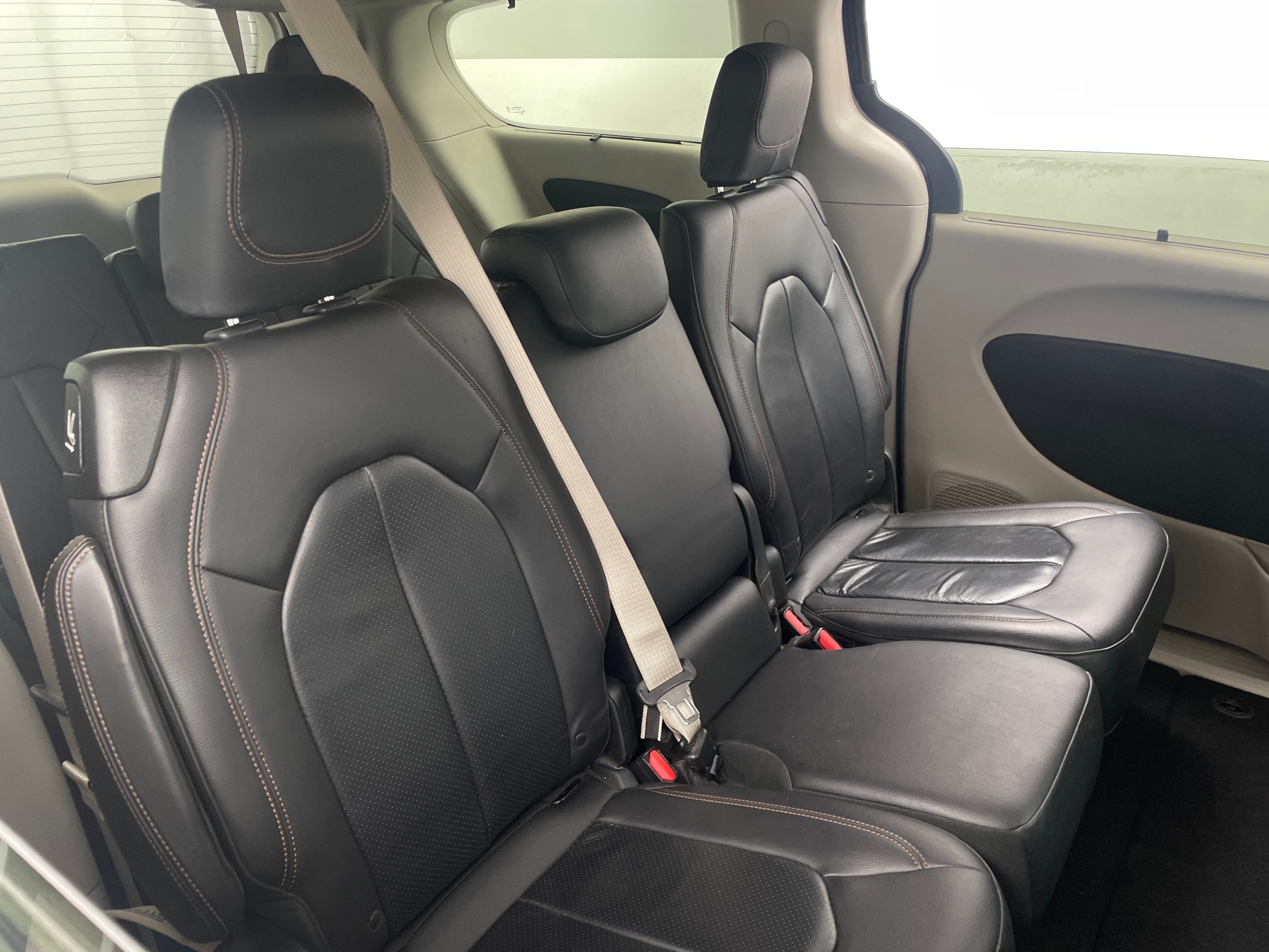2018 Chrysler Pacifica Touring L 5