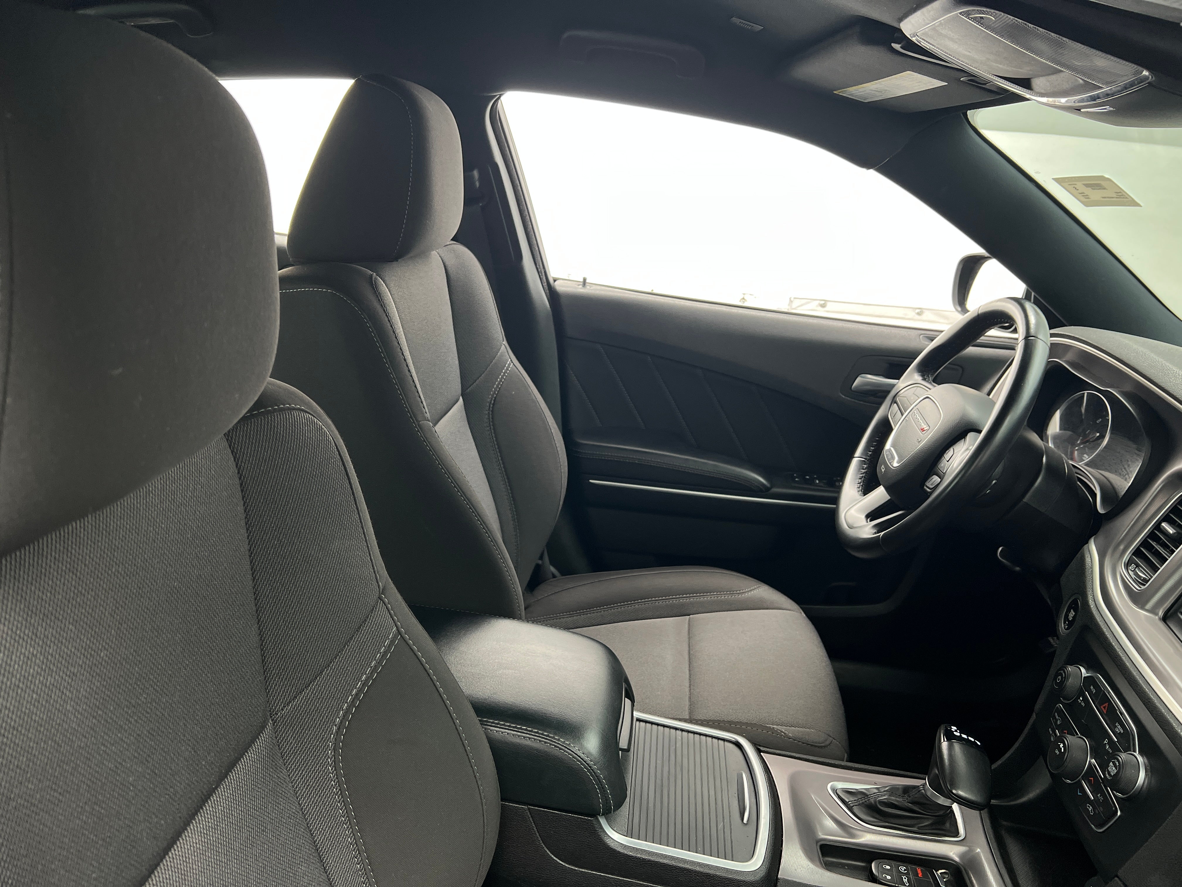 2022 Dodge Charger SXT 2