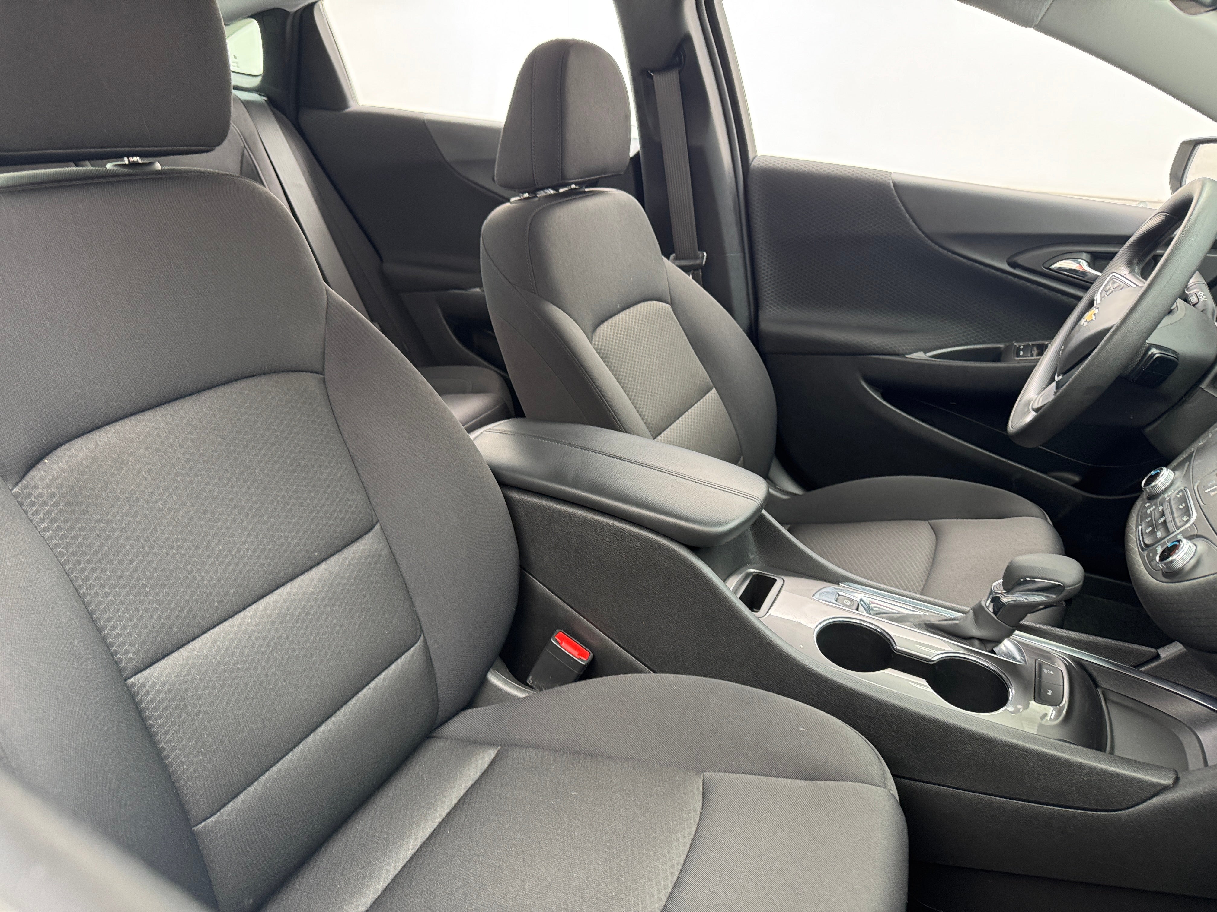 2024 Chevrolet Malibu LT 2
