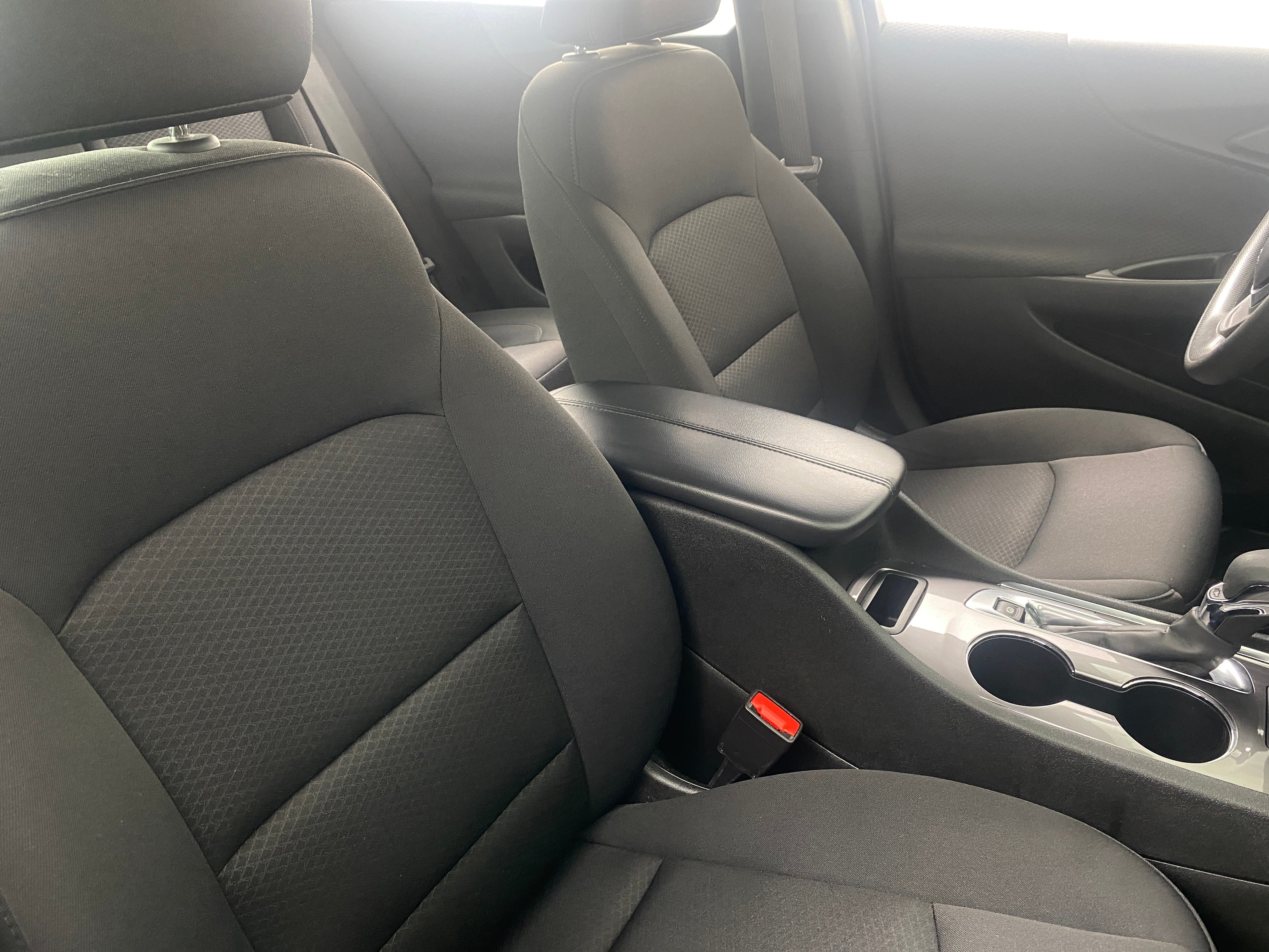 2023 Chevrolet Malibu LT 2