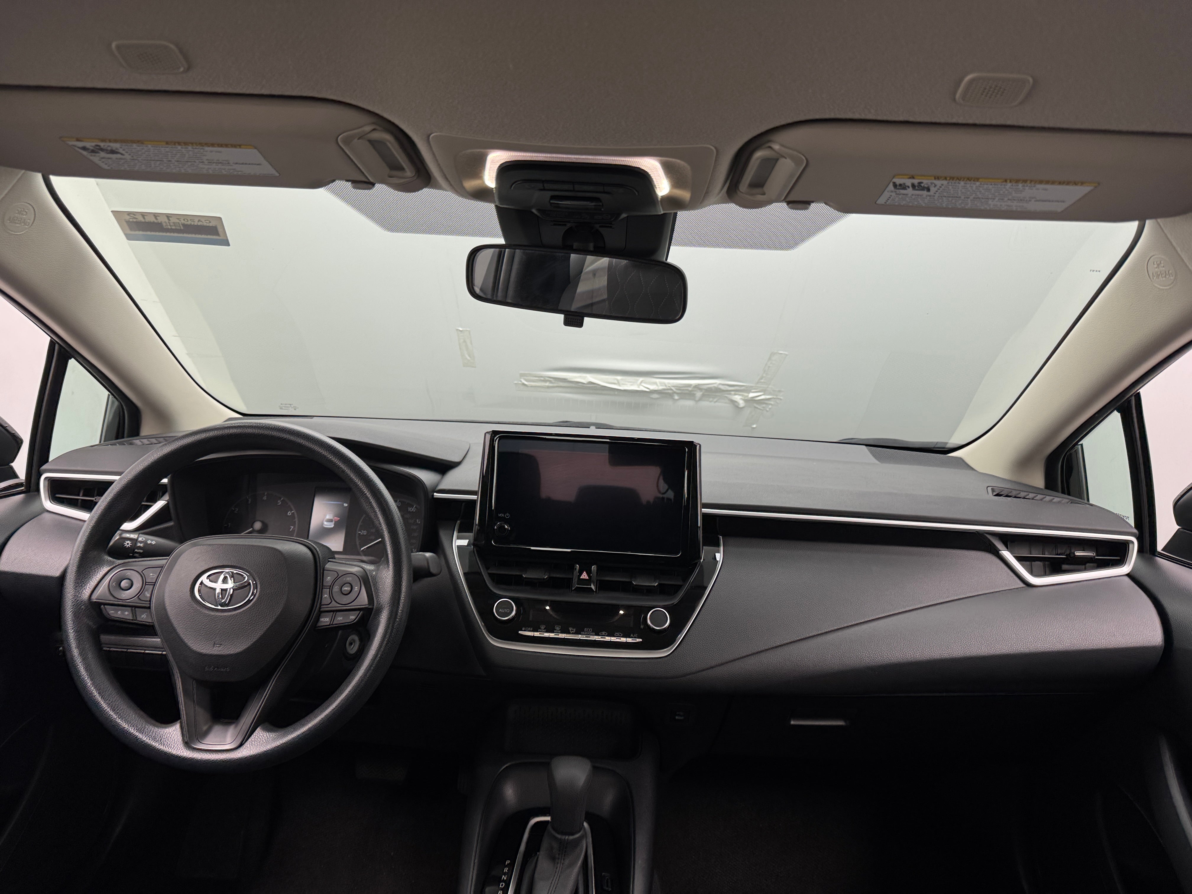 2023 Toyota Corolla LE 3