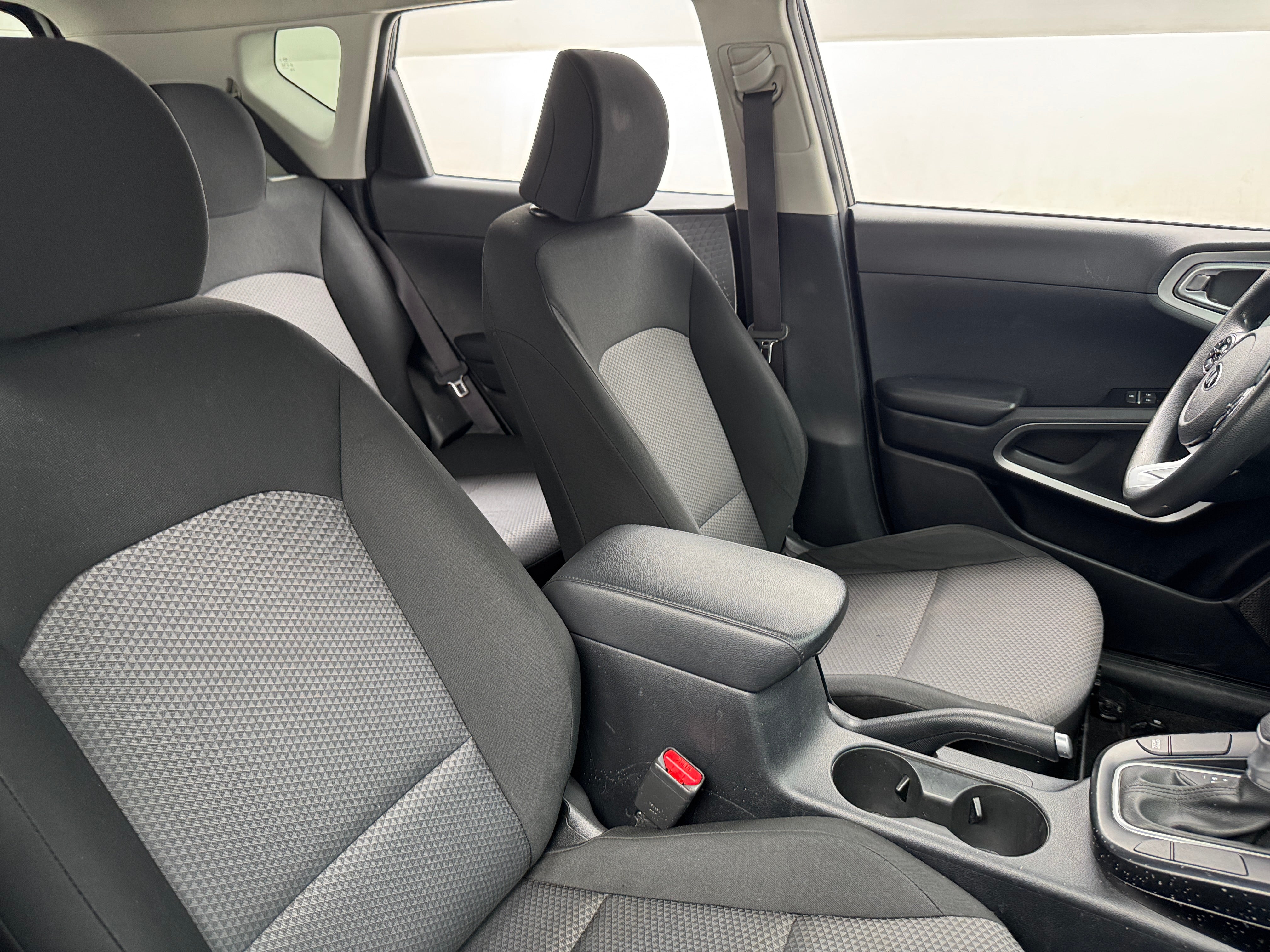 2020 Kia Soul LX 2